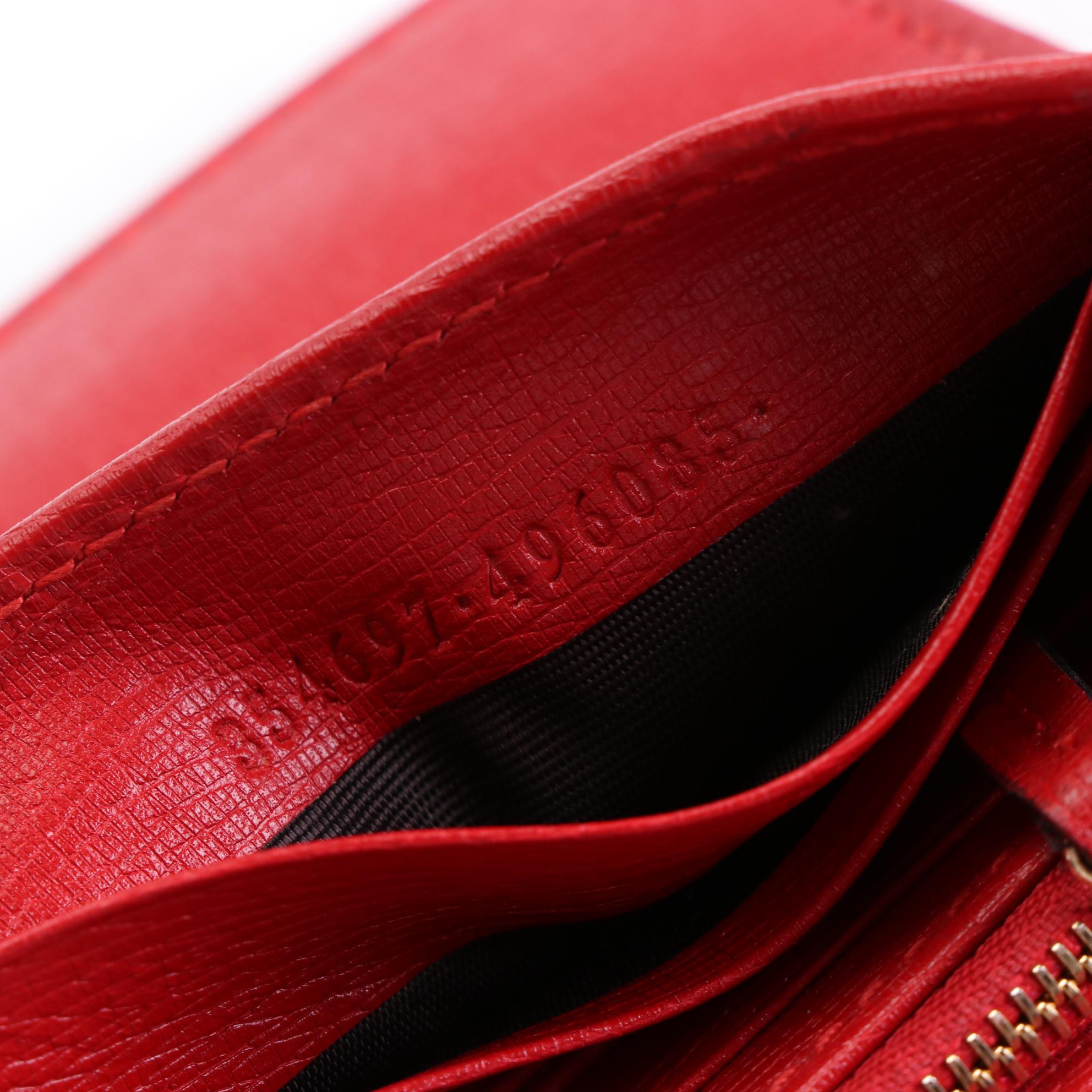 Gucci Betty Wallet-on-Chain in Grain Leather