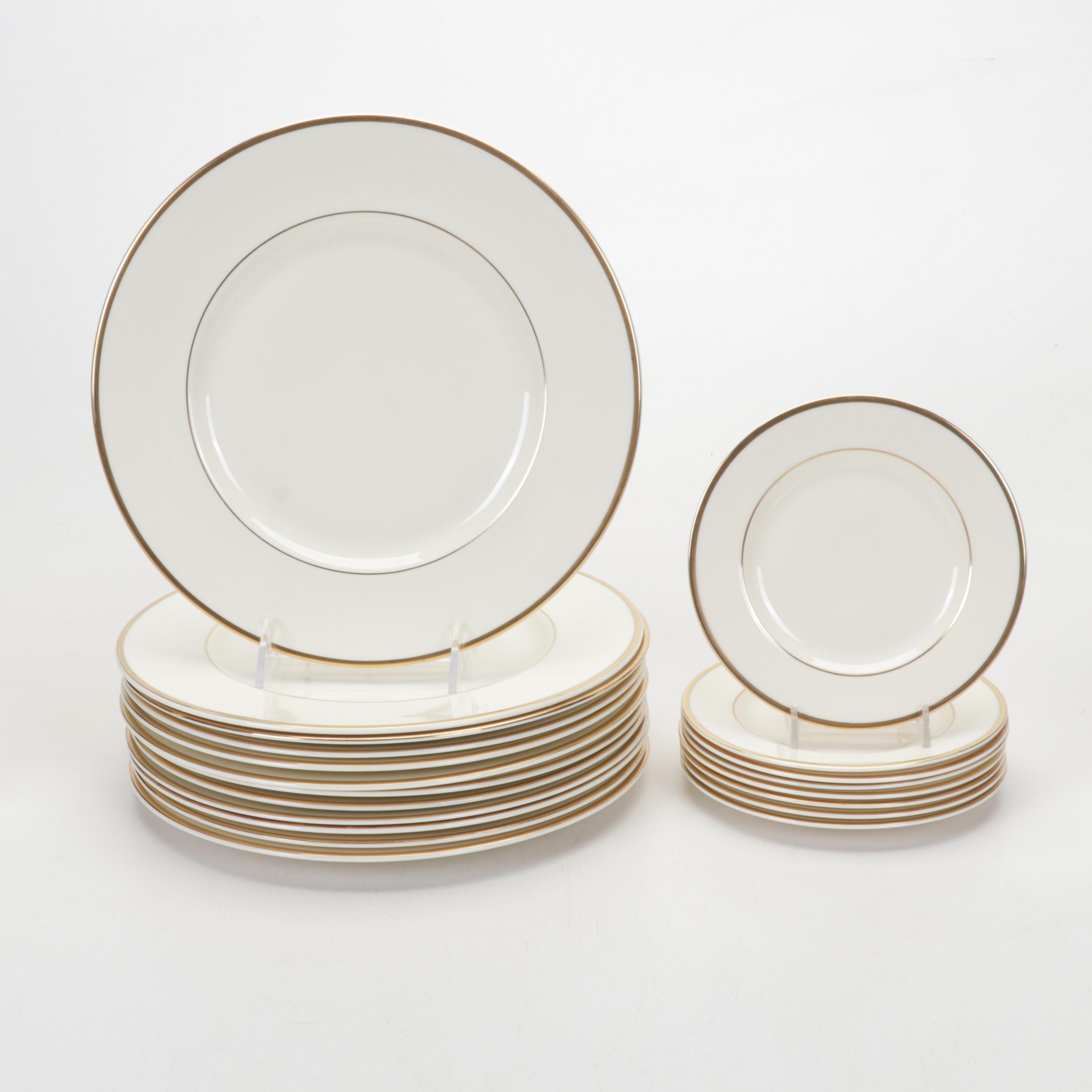 Royal Doulton Romance Collection "Heather" Bone China Dinnerware, 1984–1998