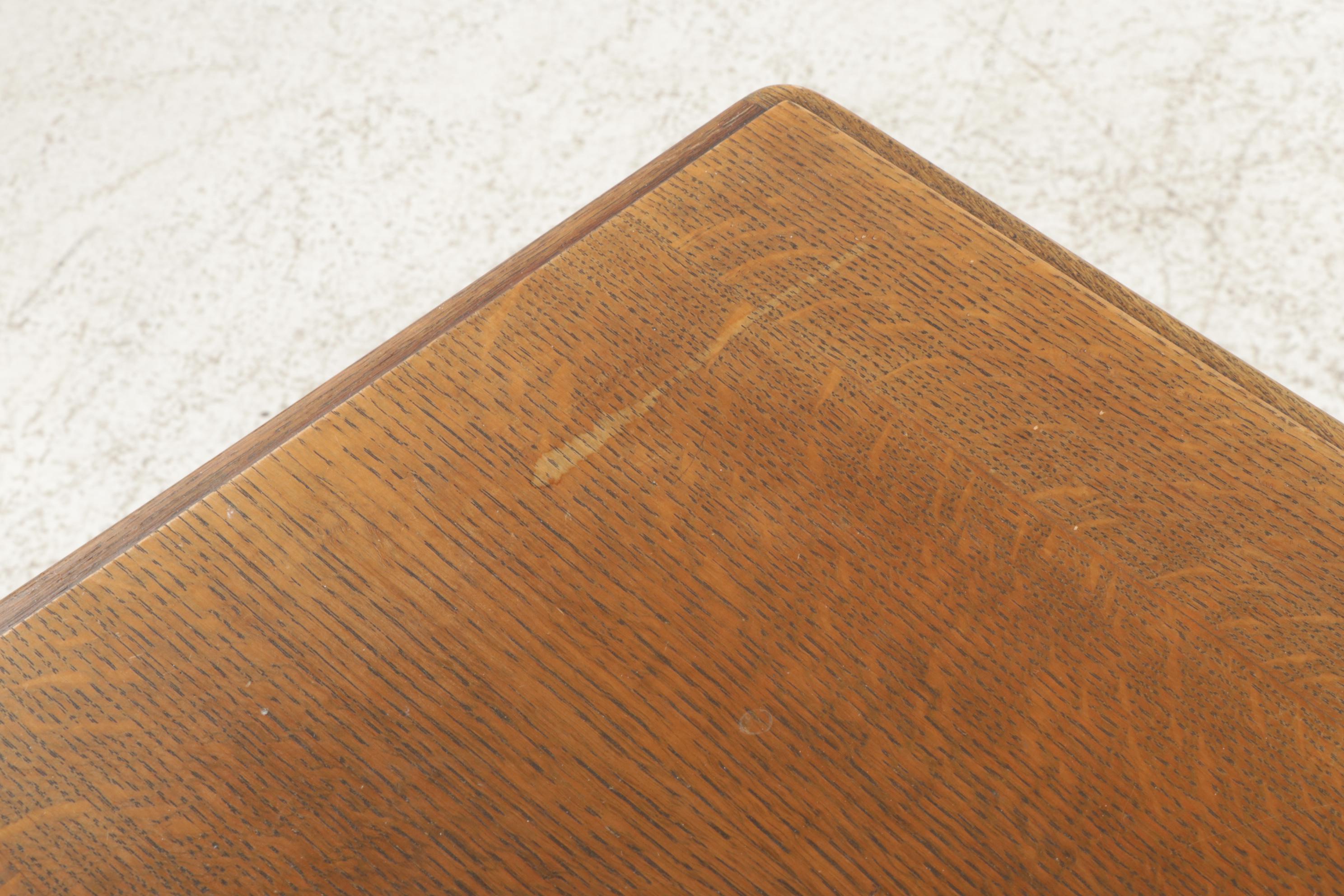 White "Domestic" Model 5135 Sewing Machine in Oak Cabinet, Mid-20th Century