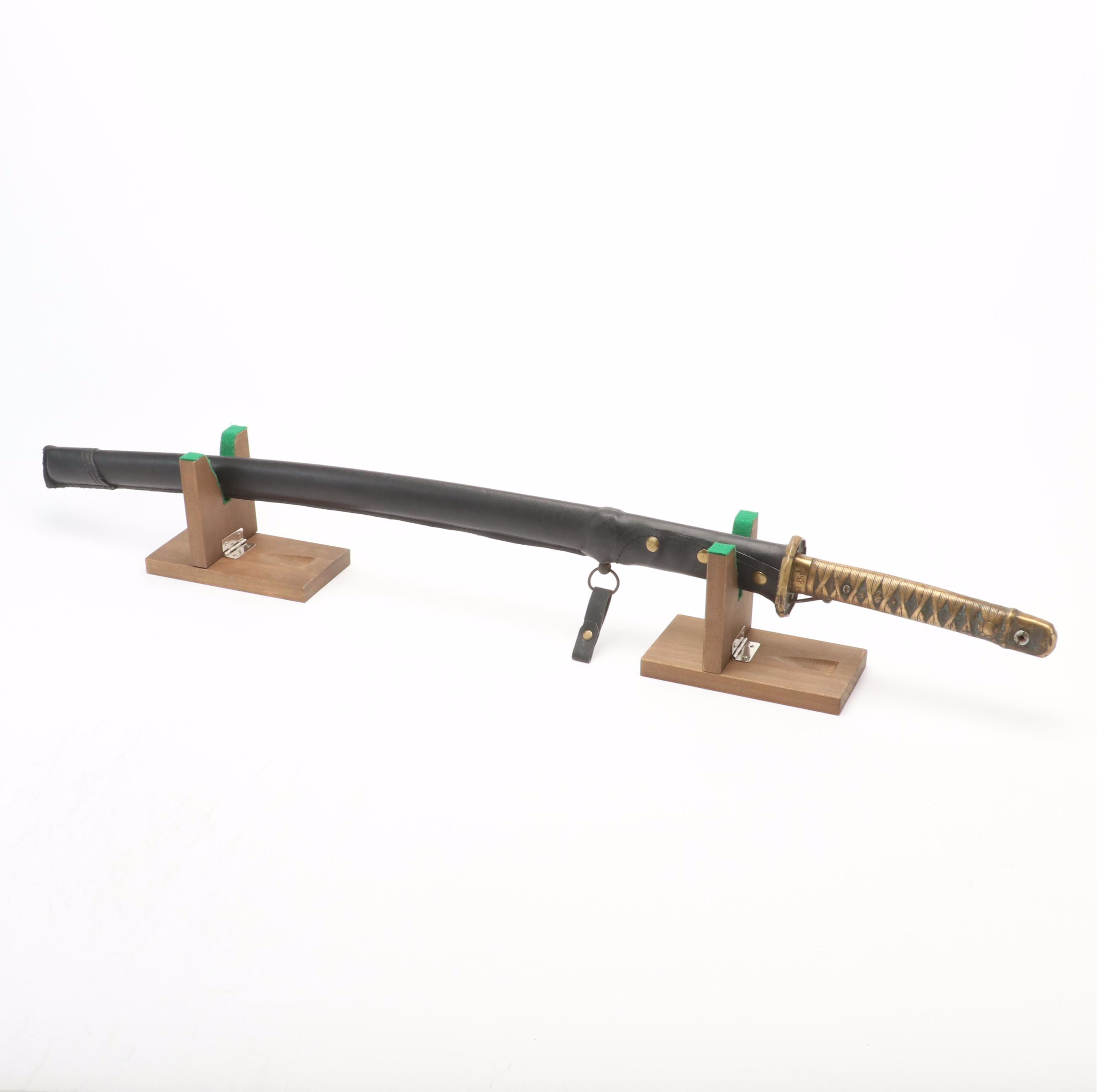 NCO Type Shin-Guntō Replica Sword With Leather-Wrapped Scabbard