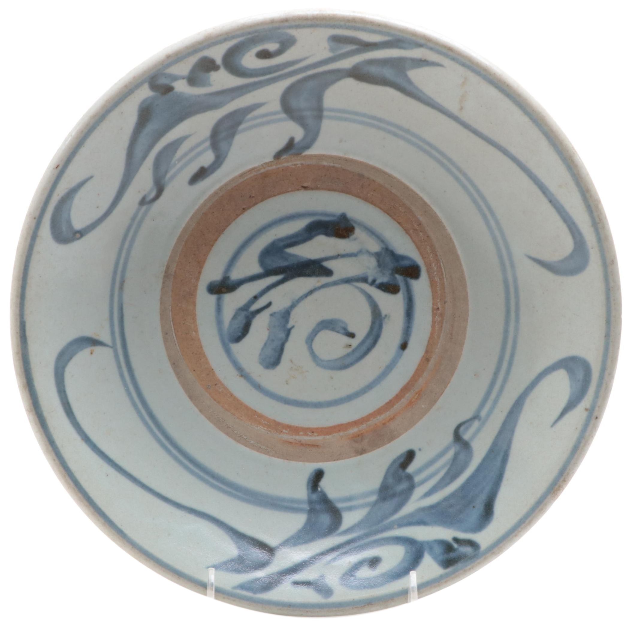 Chinese Earthenware Plate, Late Qing Dynasty