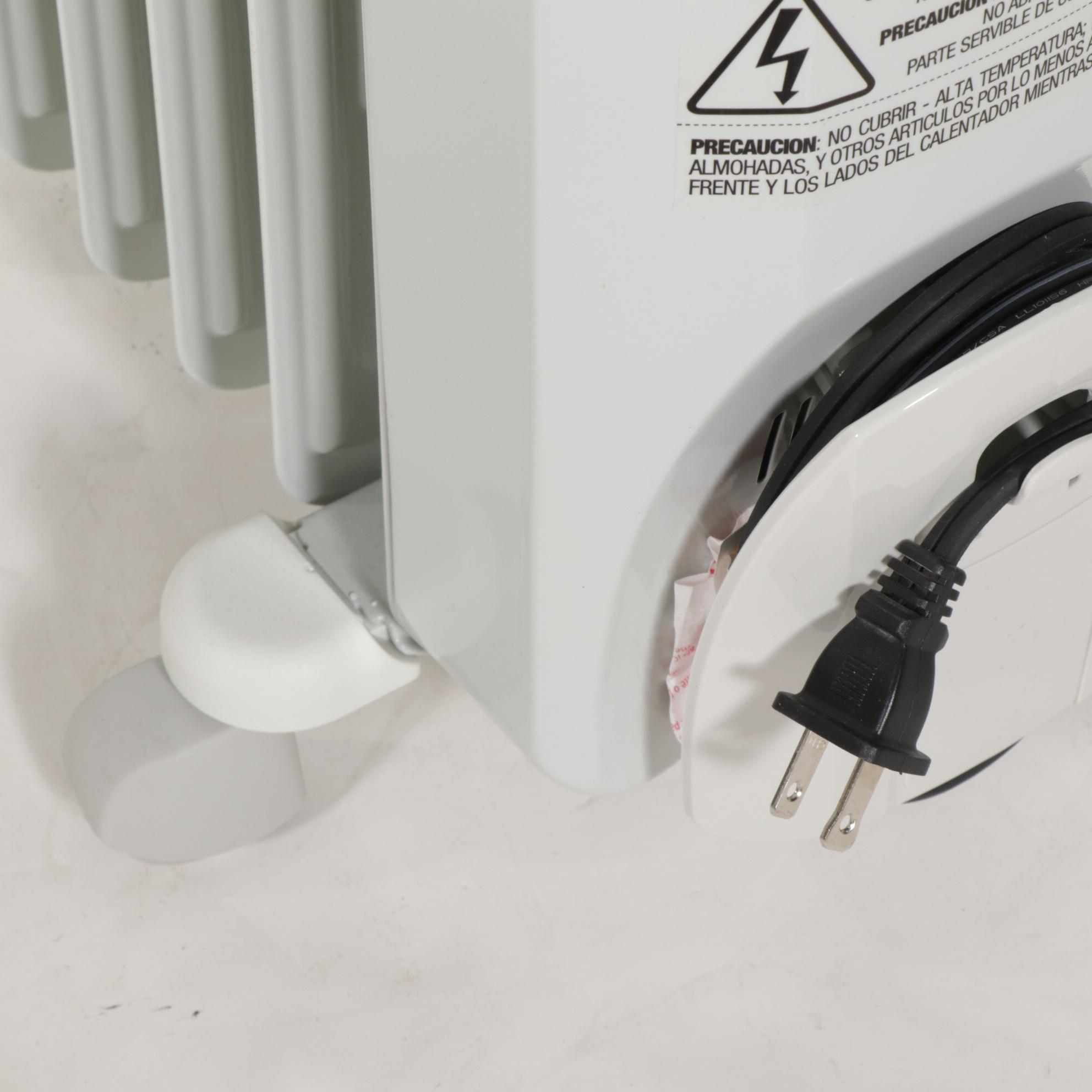 DeLonghi Electric Oil-Filled Heating Radiator