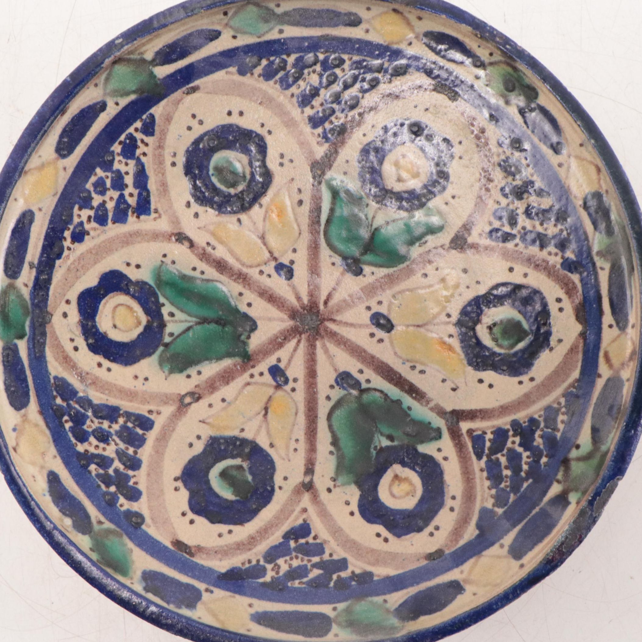 Azeri Painted Stoneware Pottery Dish, Azerbaijan
