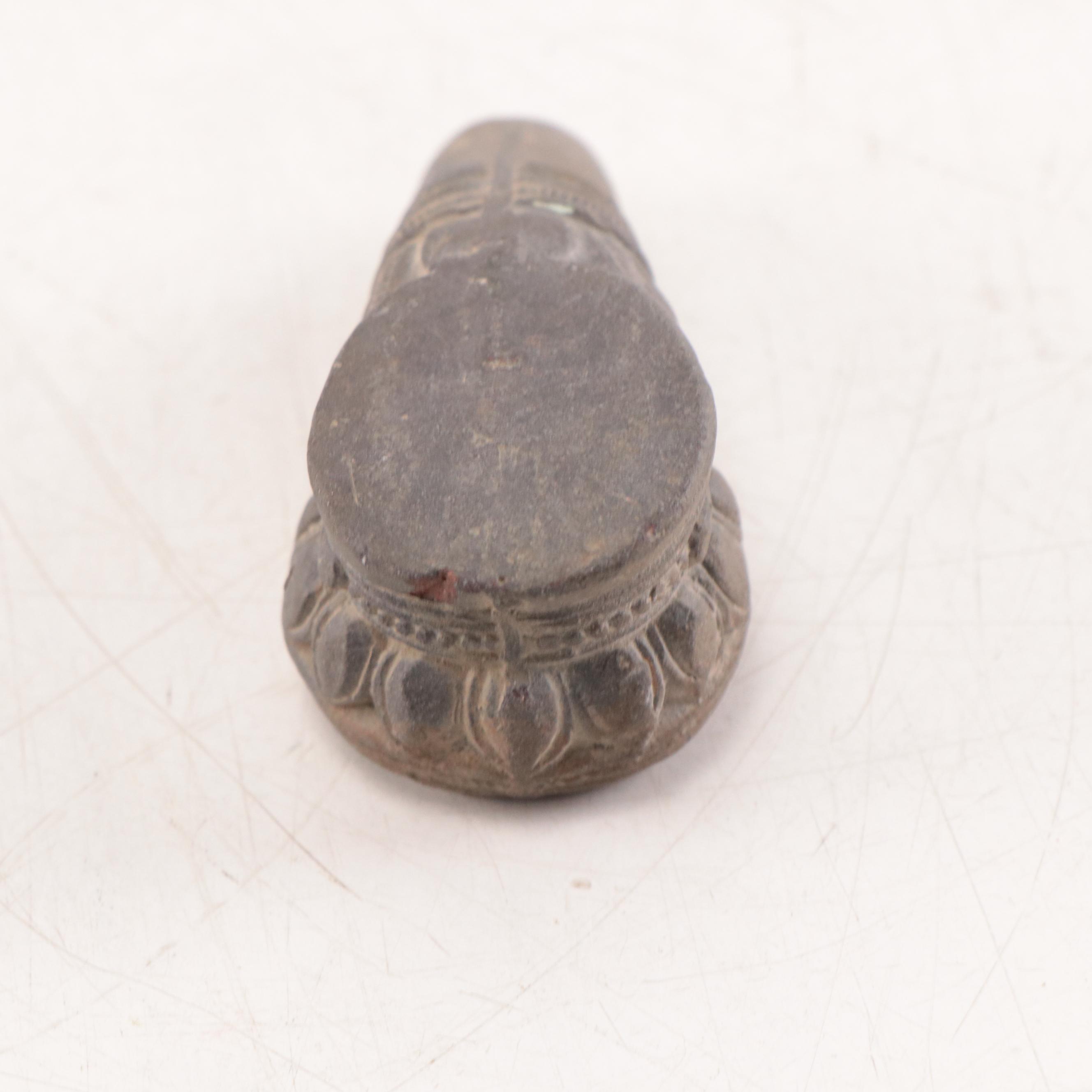 Laotian Khmer Stoneware Pipes and Pipe Bowls, Circa 1300
