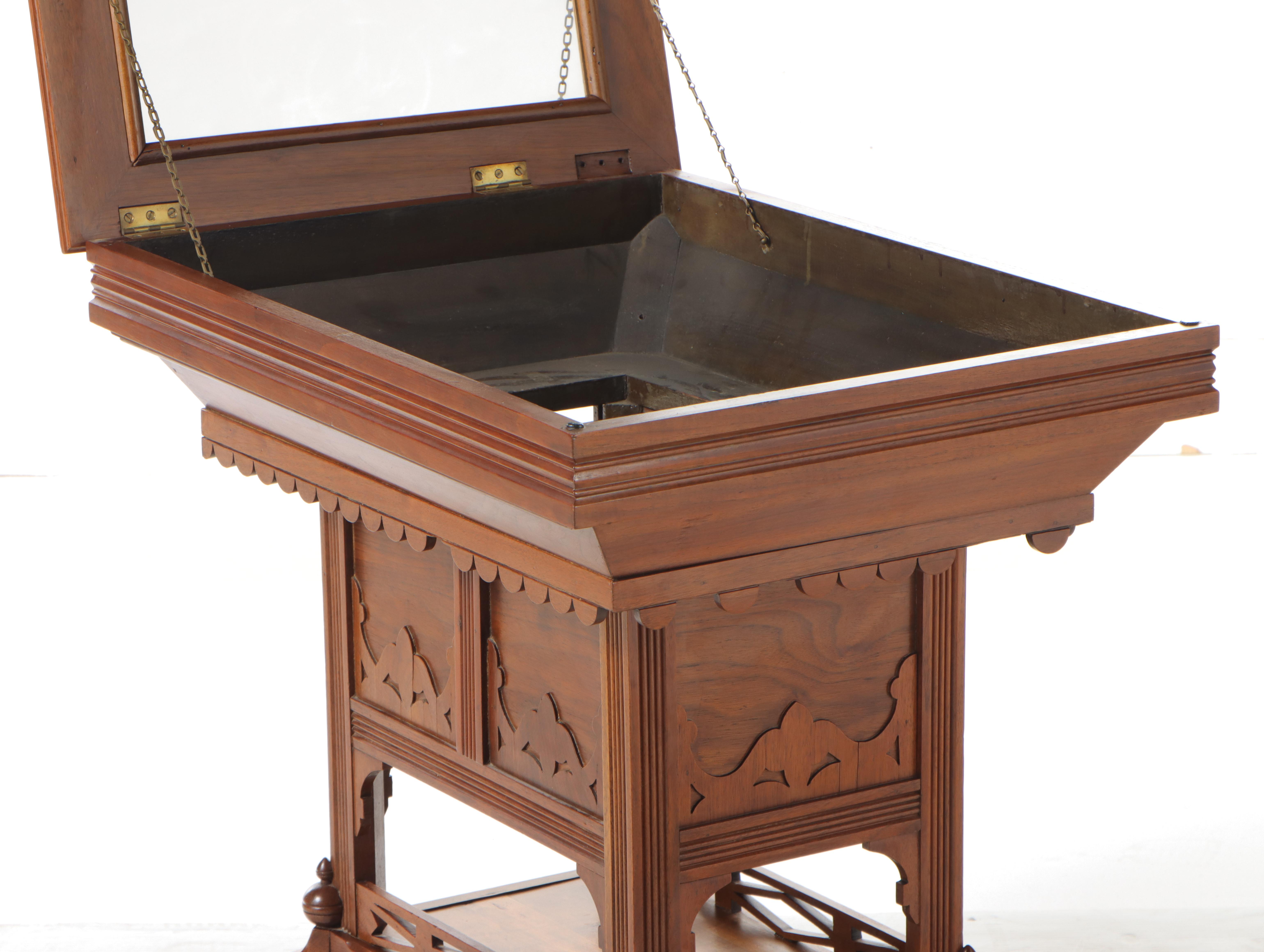 Victorian Forest City Furniture The Ross Table Wash-Stand in Walnut, Late 19th C