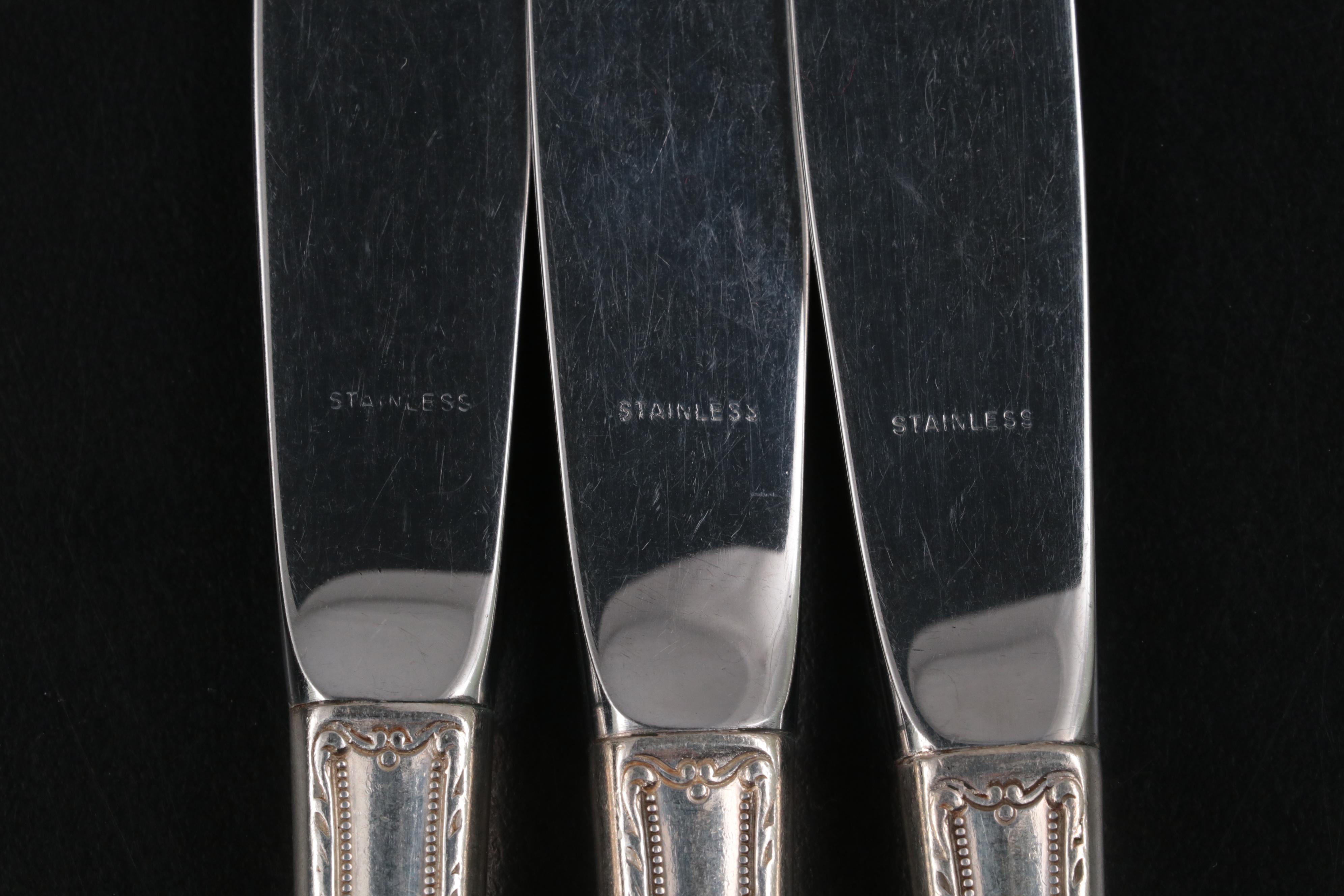 1847 Rogers Bros. "Remembrance" Silver Plate Flatware, Mid to Late 20th Century