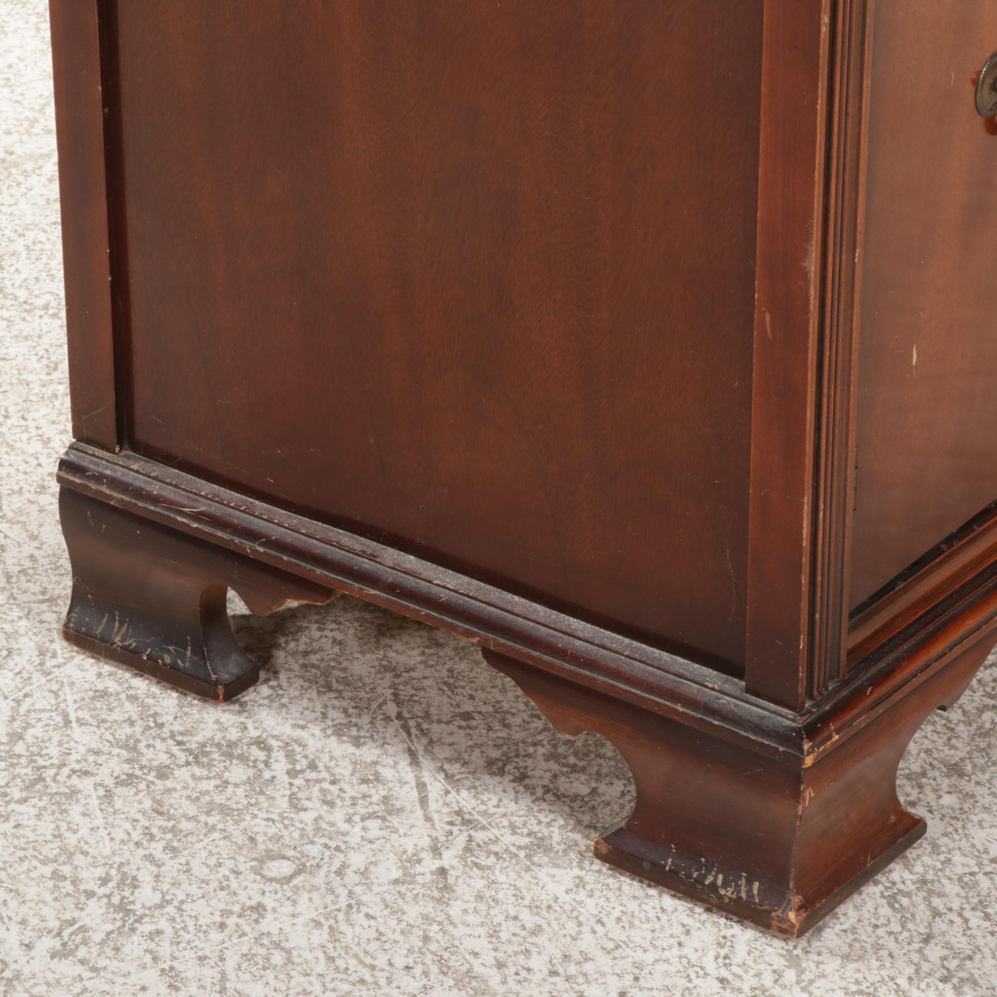 Bassett George III Style Mahogany Buffet, Mid-20th Century