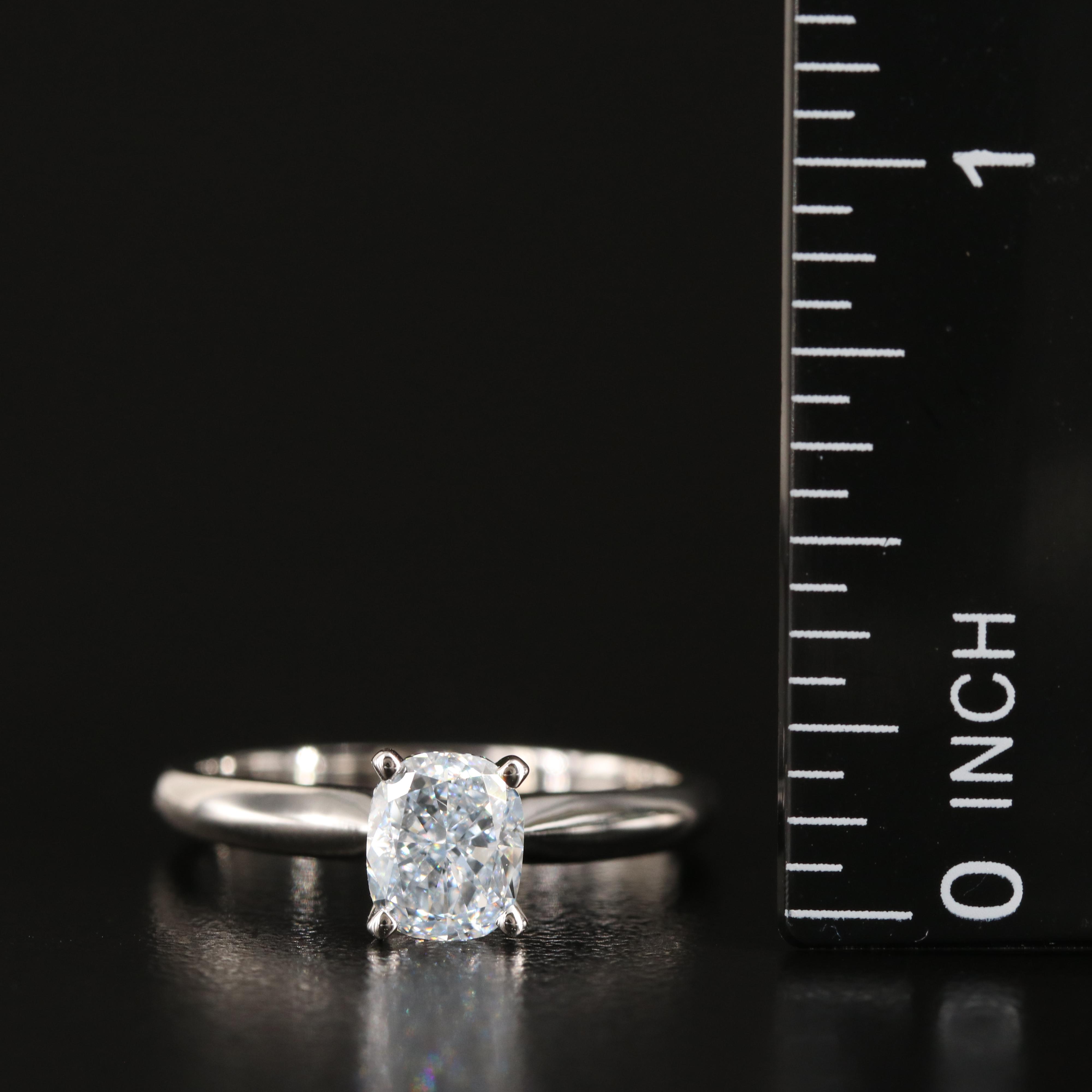 14K 1.00 CT Lab Grown Diamond Solitaire Ring with IGI Report