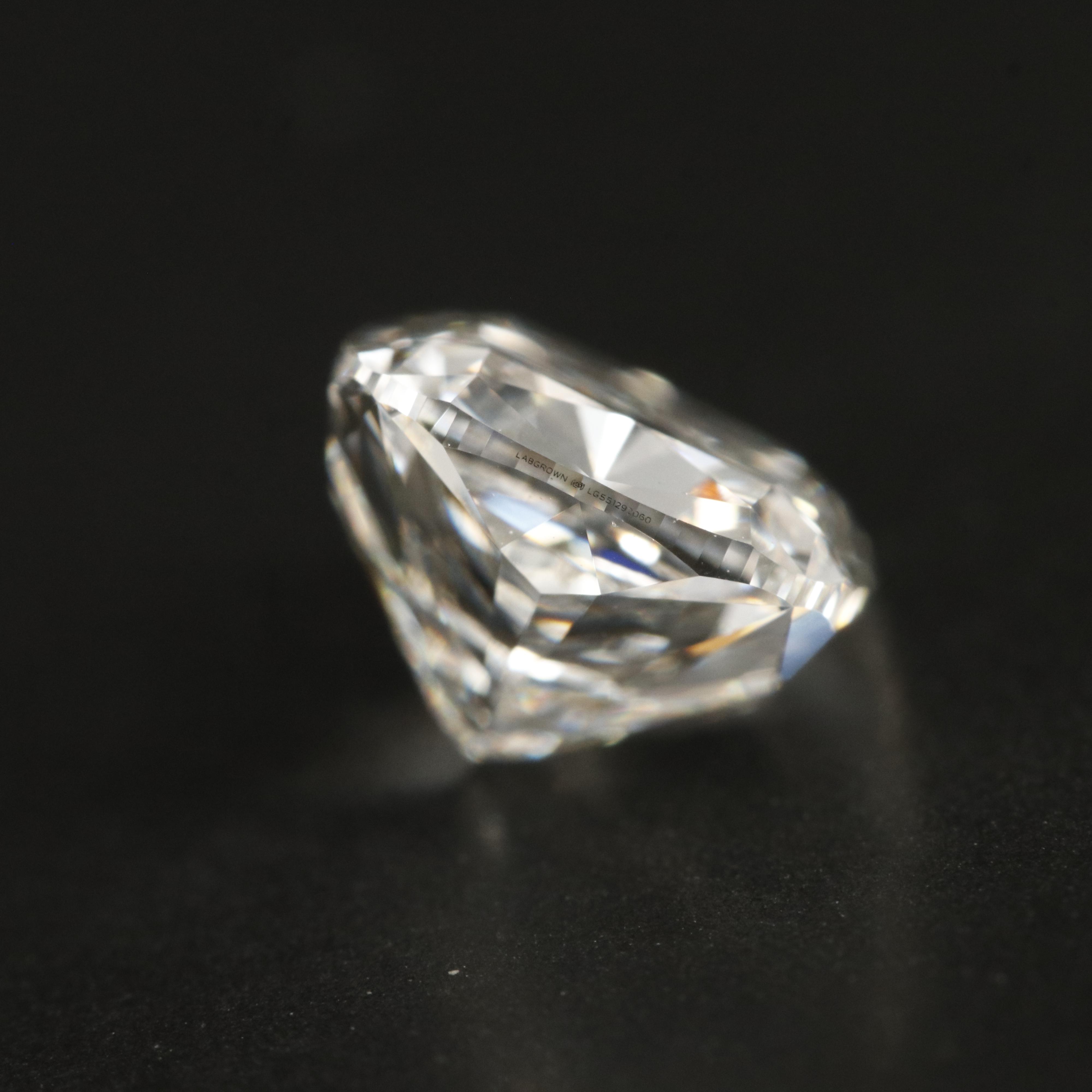 Loose 3.00 CT Lab Grown Diamond with IGI Report