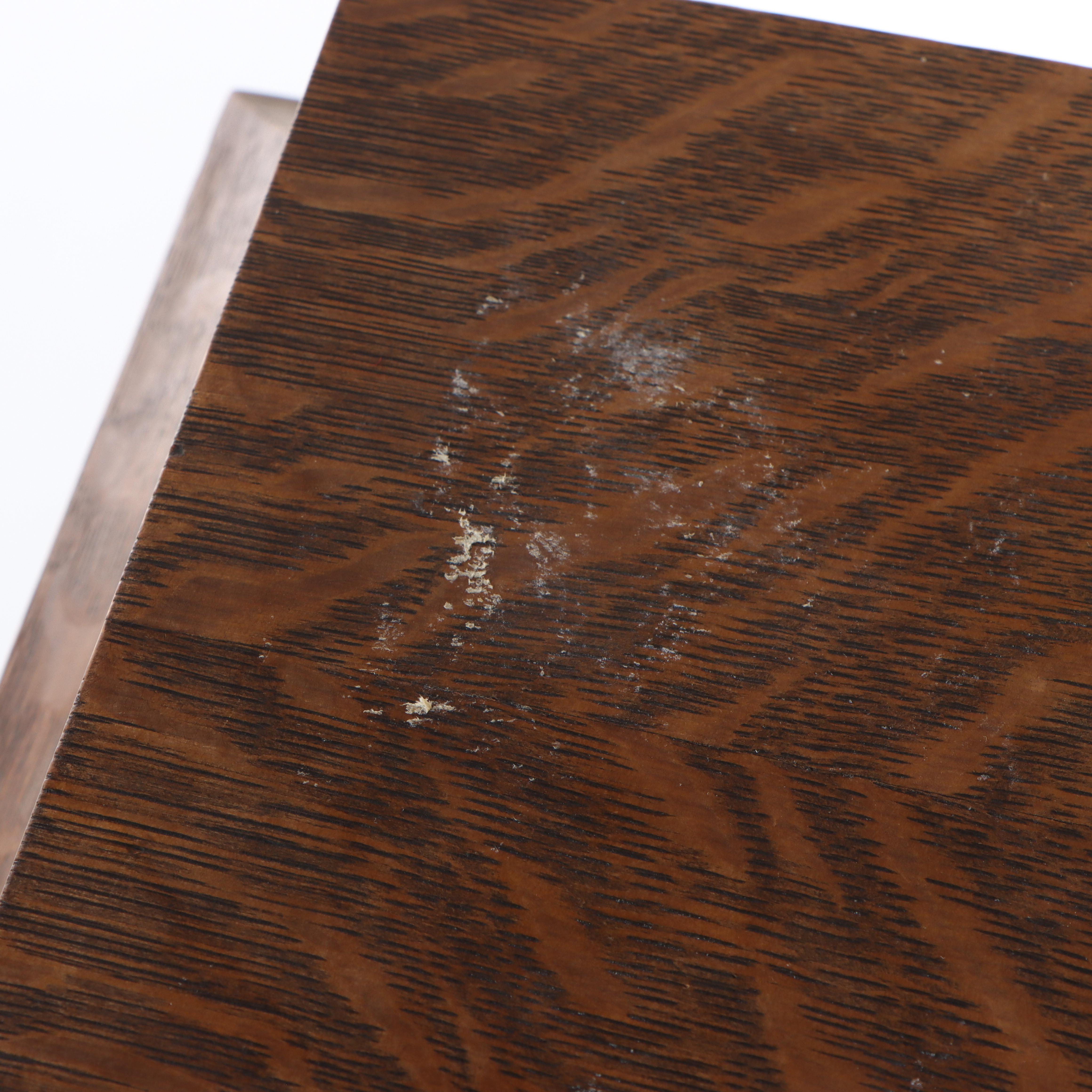 Brunswick Model 200 Phonograph in Oak Floor Cabinet, 1920s