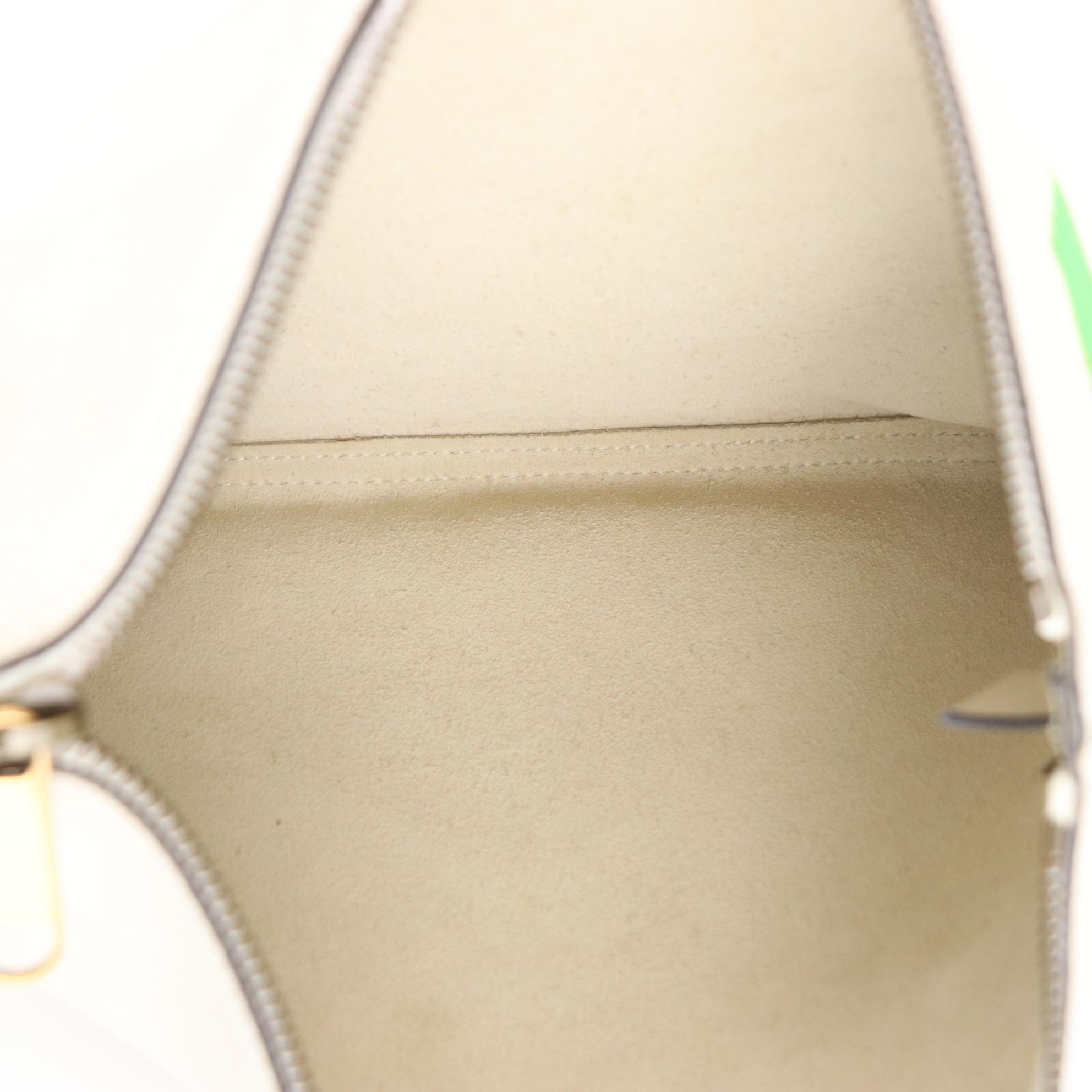 Gucci Zip Clutch in Logo Print Grain Leather