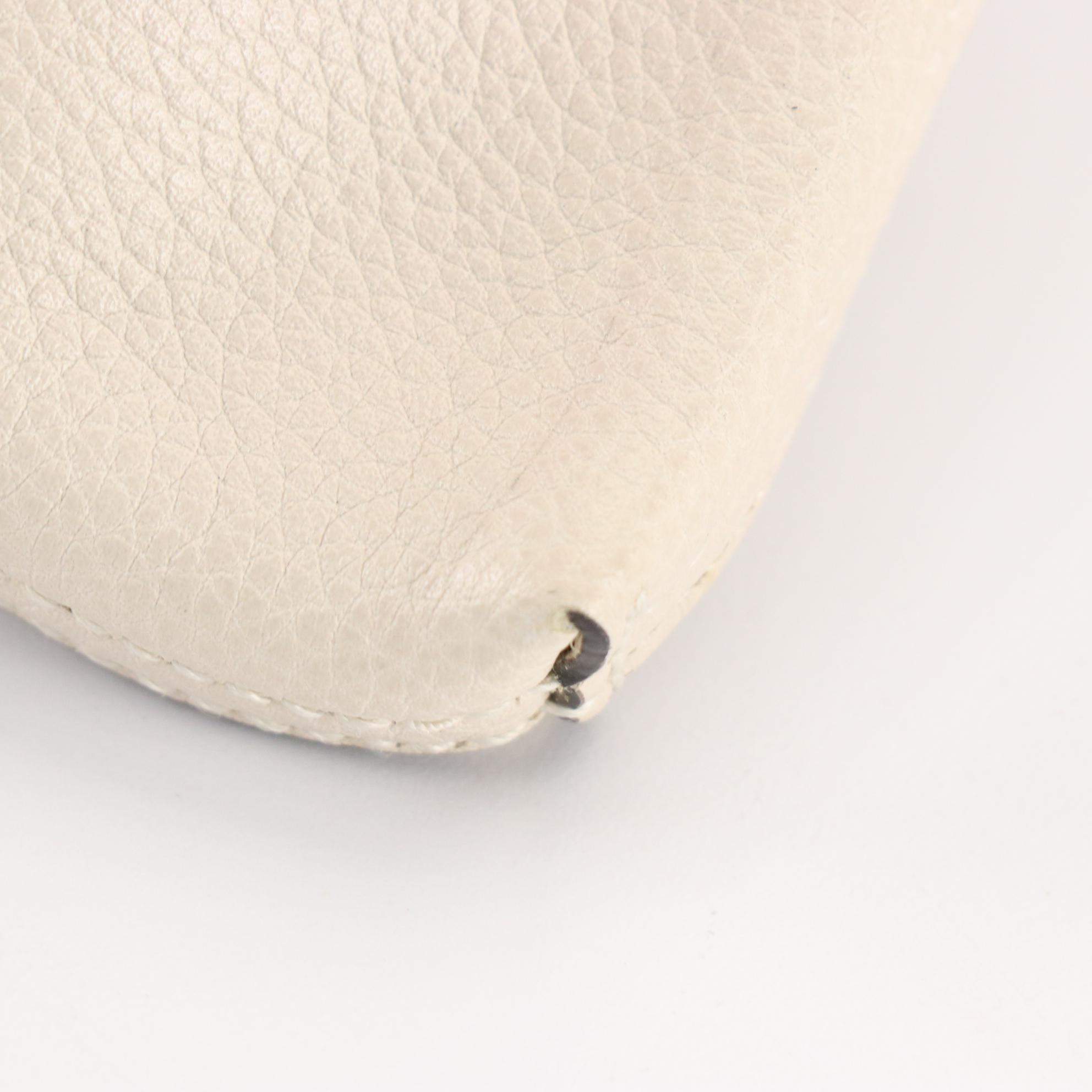 Gucci Zip Clutch in Logo Print Grain Leather