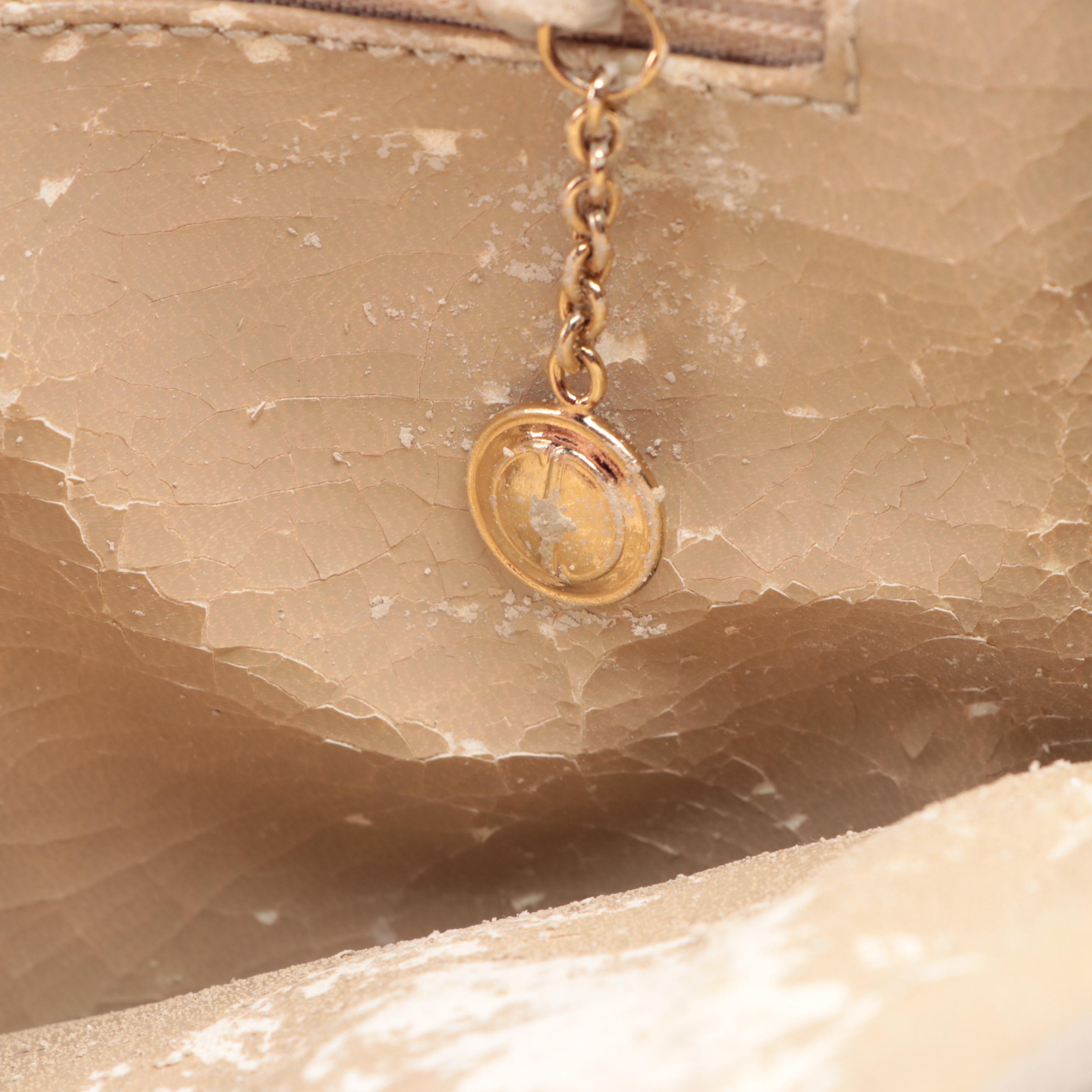 Gucci Bamboo Small Domed Handbag in Leather