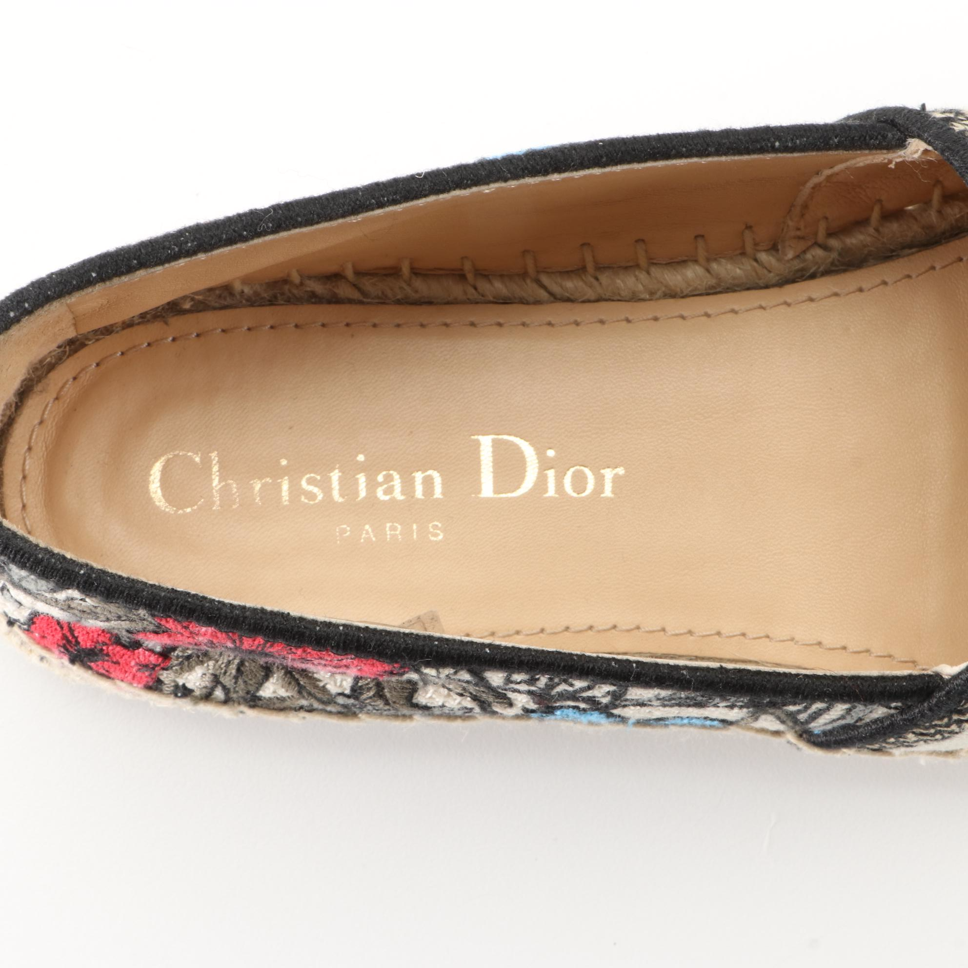 Christian Dior Granville Espadrilles in Canvas with Floral Embroidery