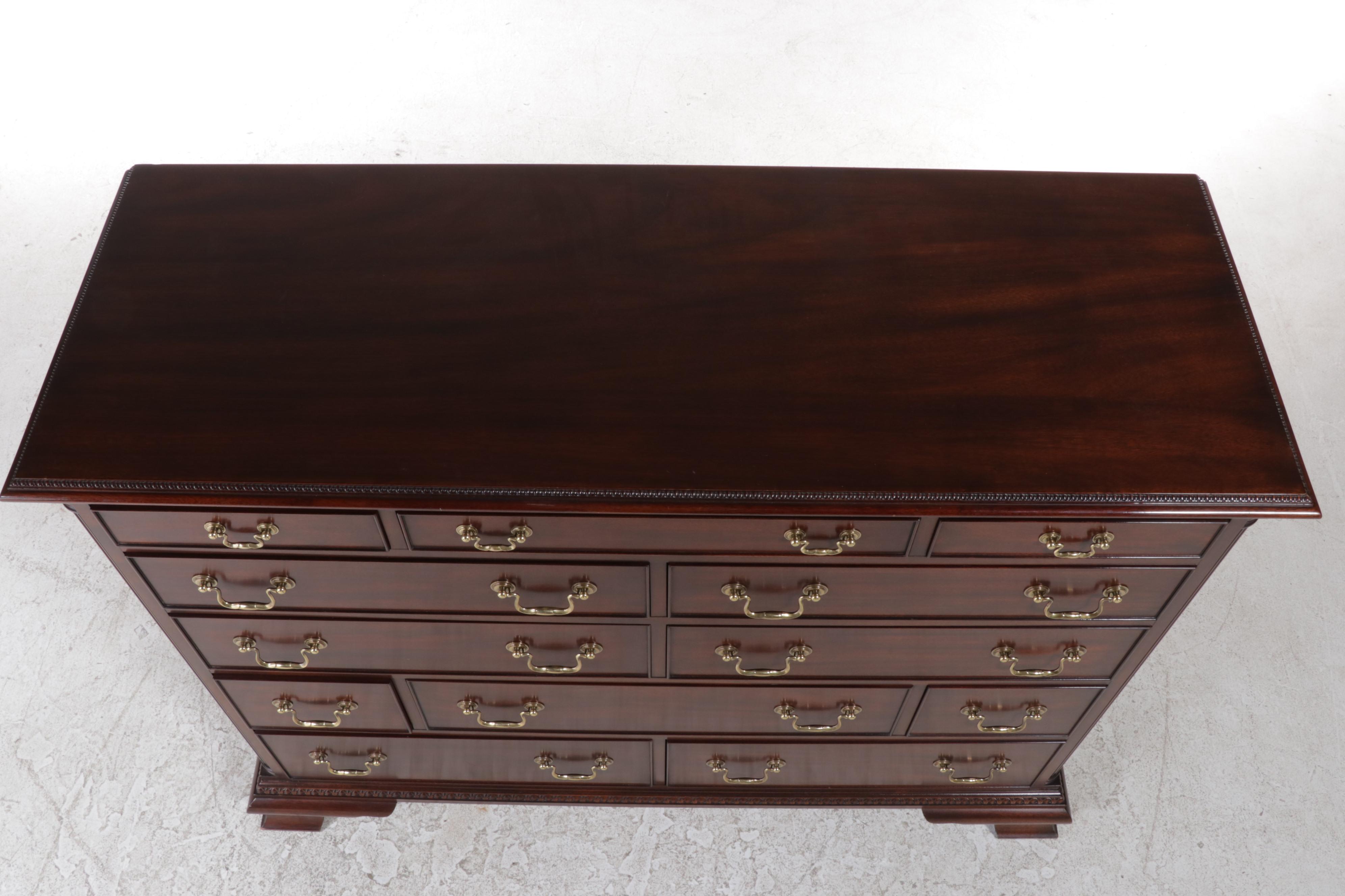 Henkel-Harris Chippendale Style Mahogany Twelve-Drawer Chest
