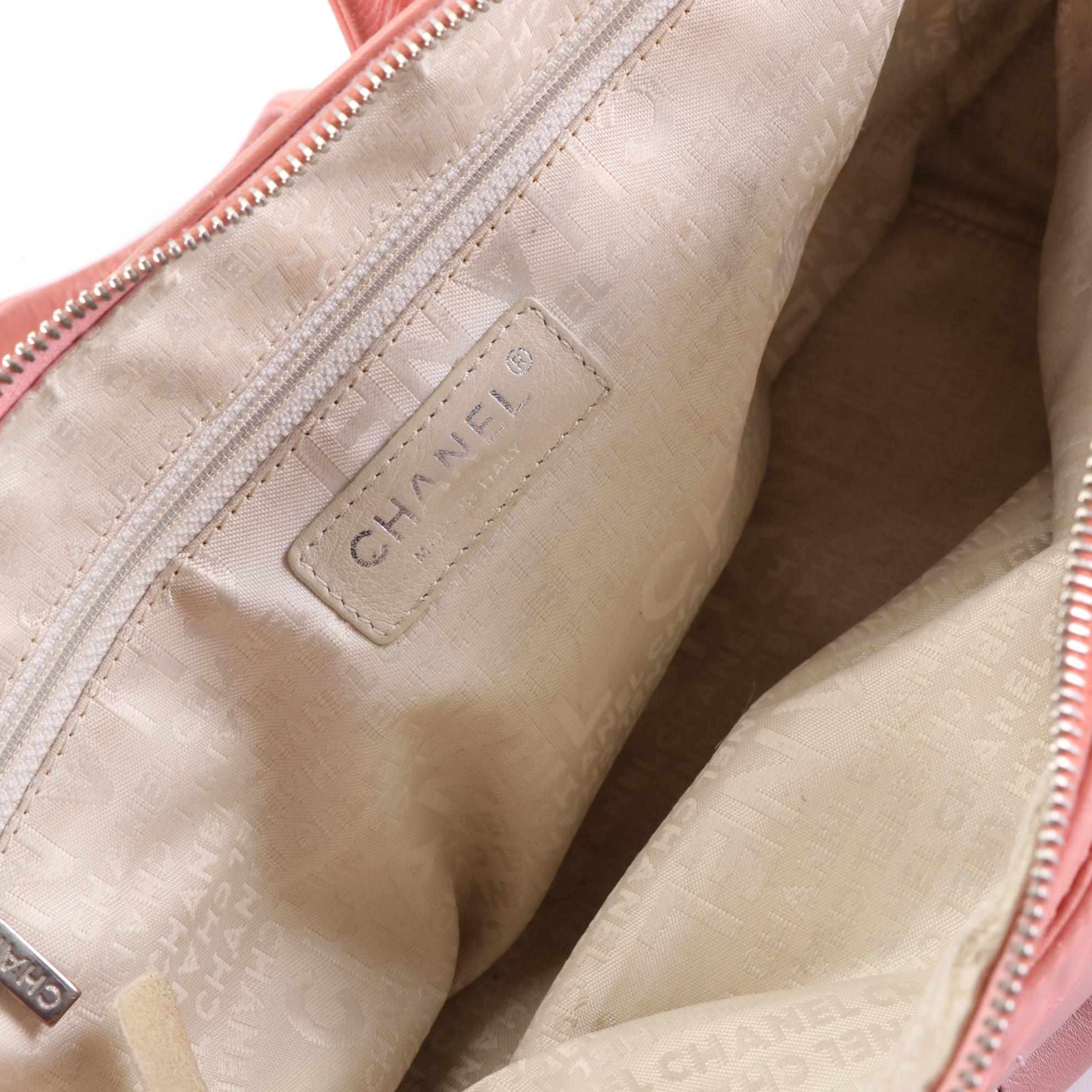 Chanel Shoulder Bag in Square Stitch and Smooth Leather