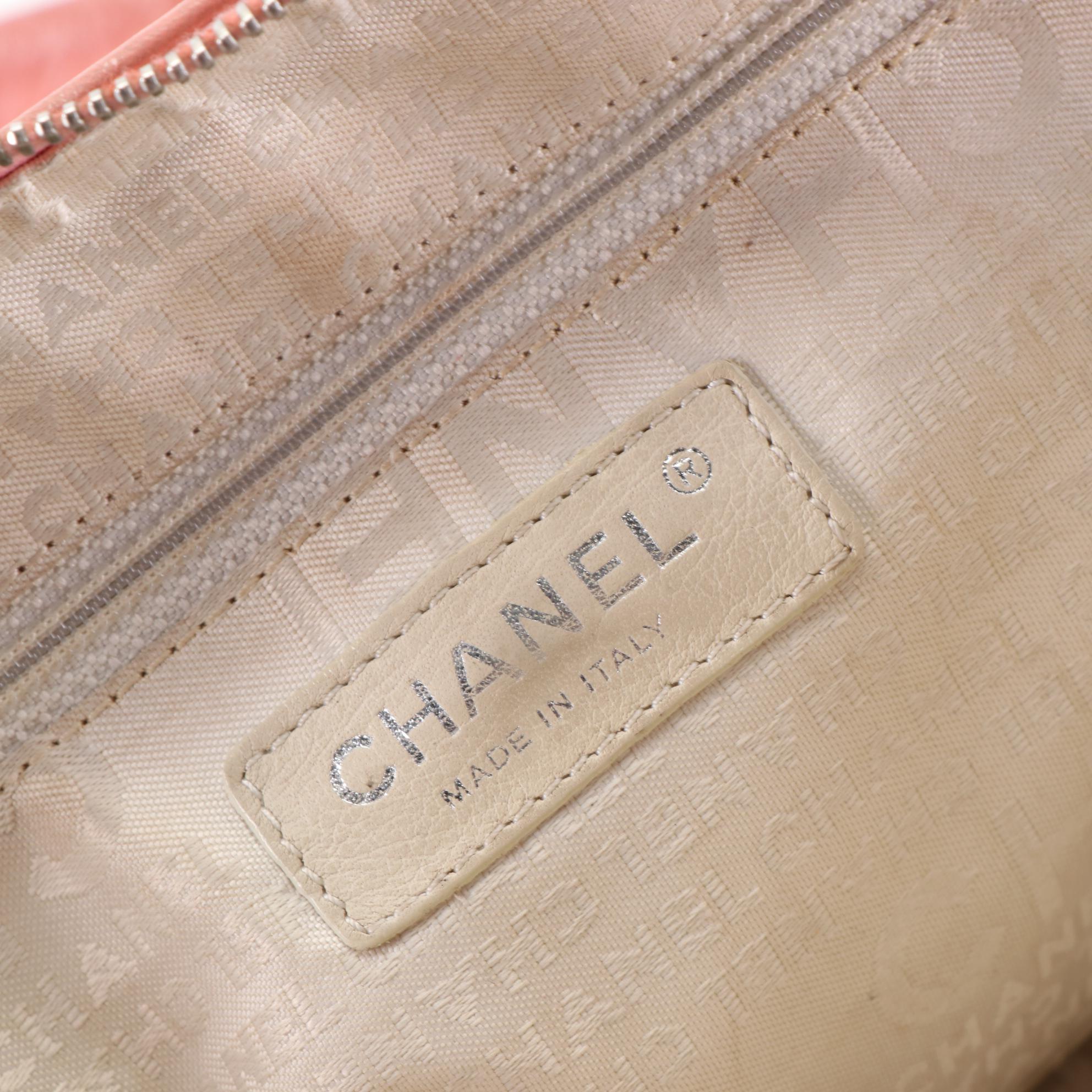 Chanel Shoulder Bag in Square Stitch and Smooth Leather