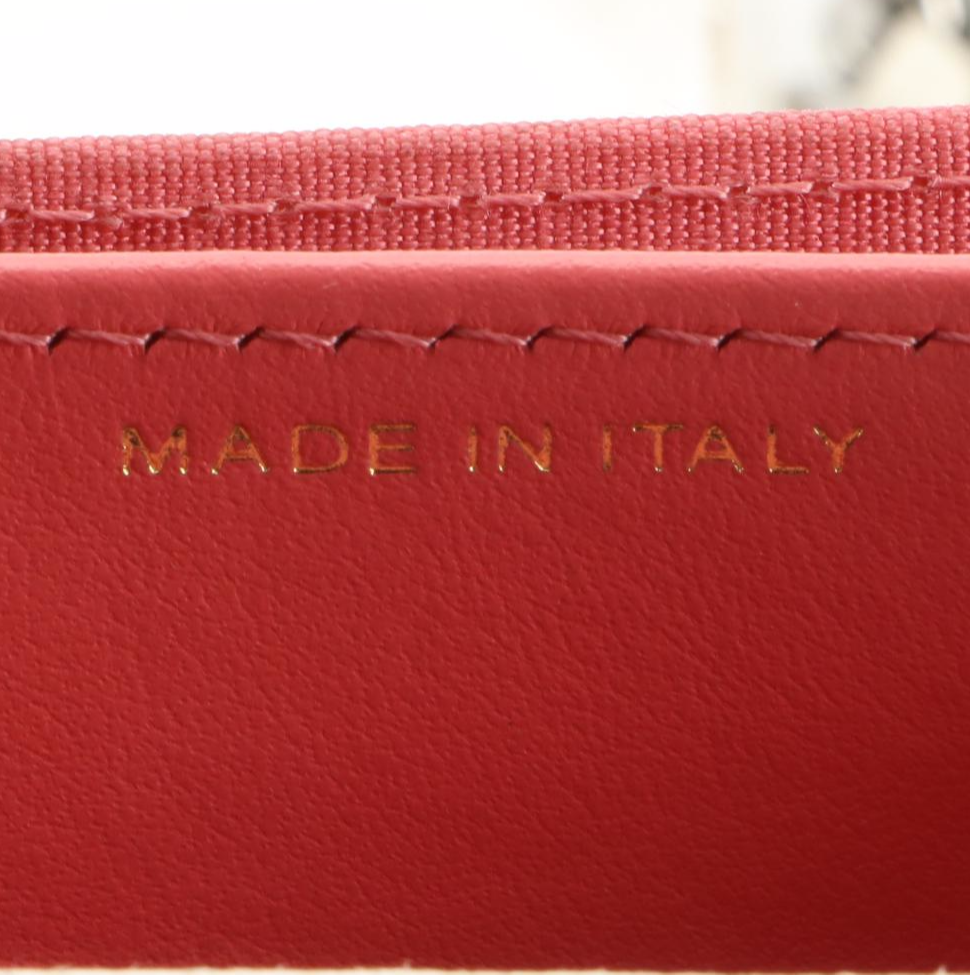 Chanel 19 Flap Card Holder in White Quilted Lambskin