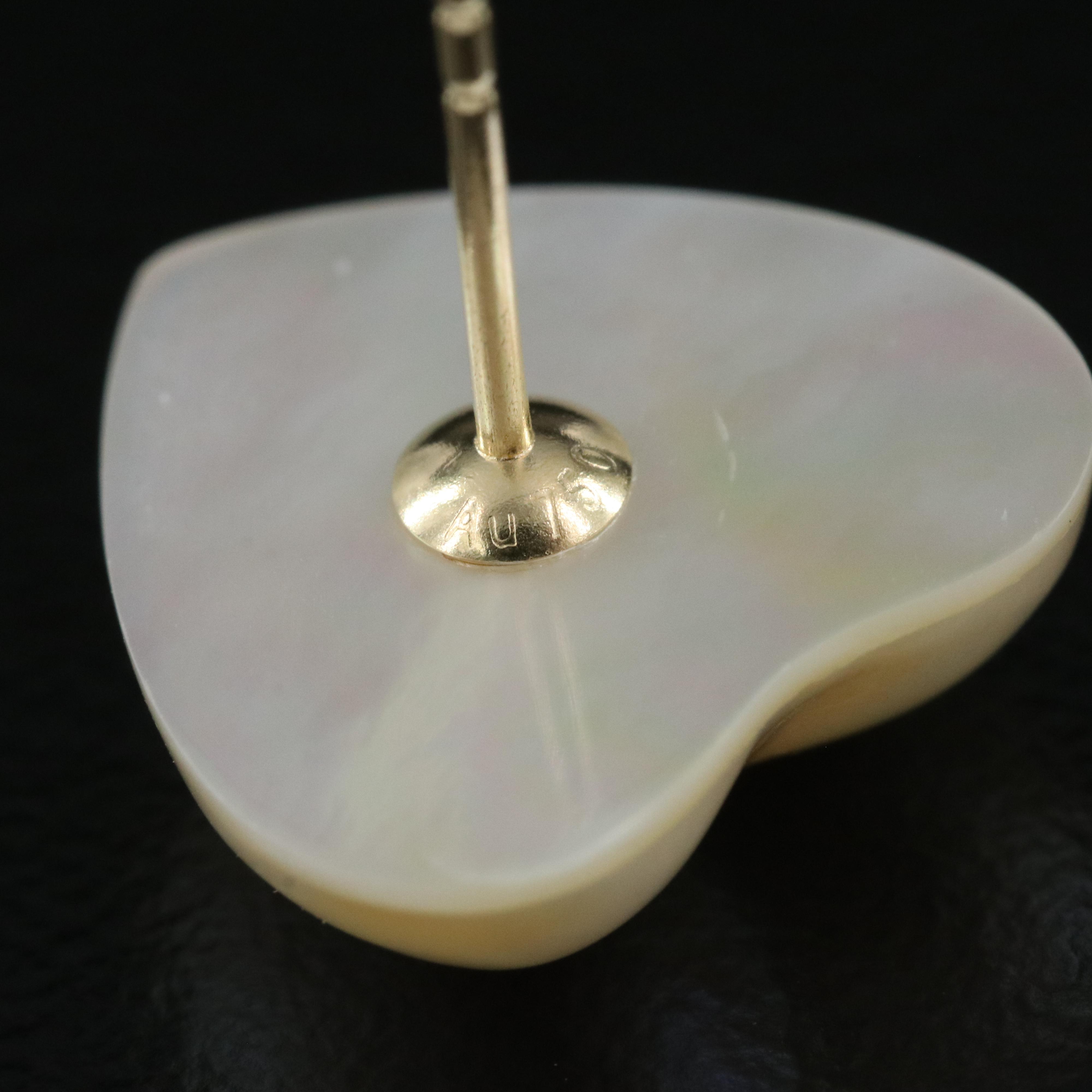 18K Pearl Heart Earrings