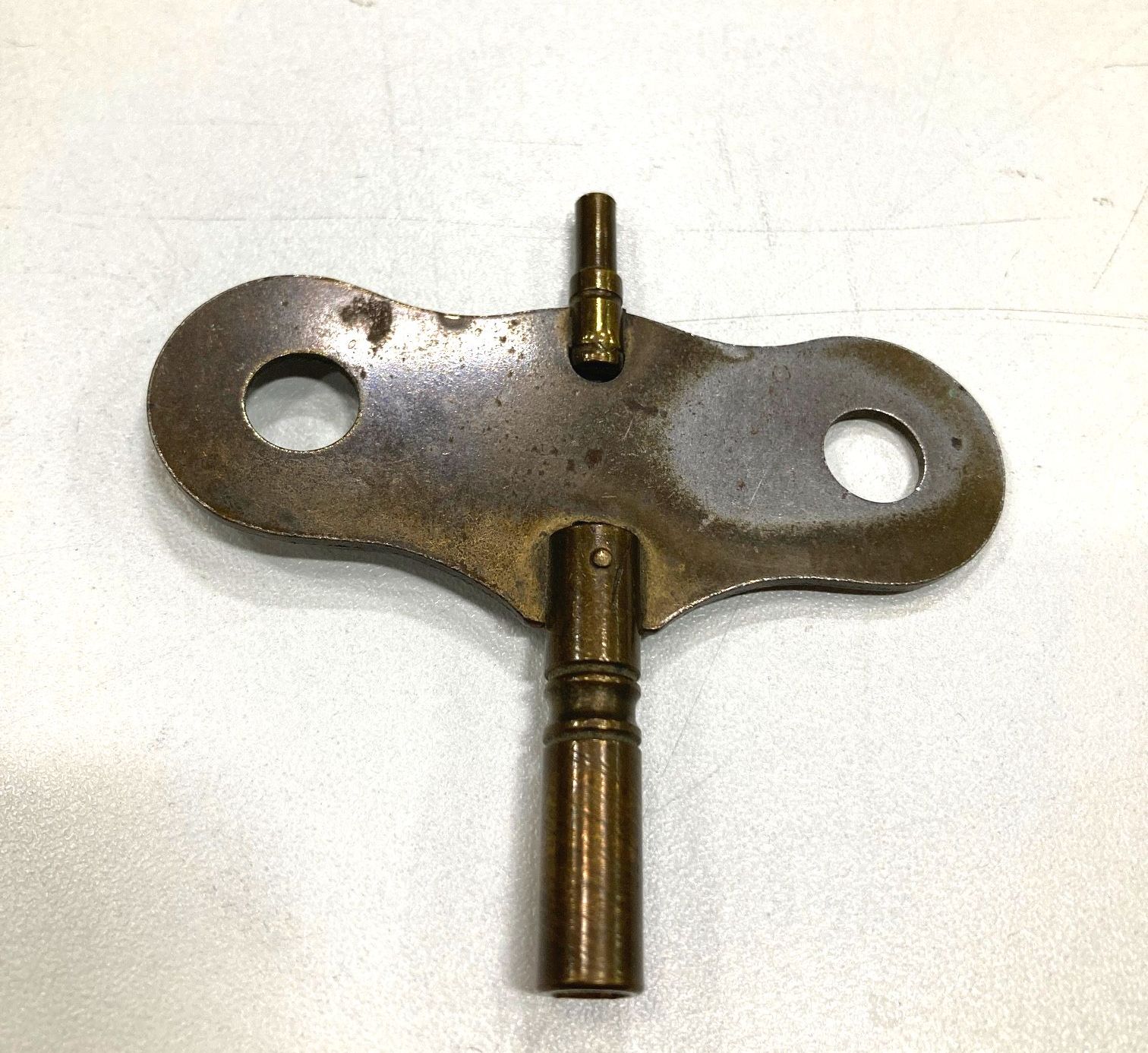 Waterbury Clock Co. "Kent Scroll" Mahogany Mantel Clock