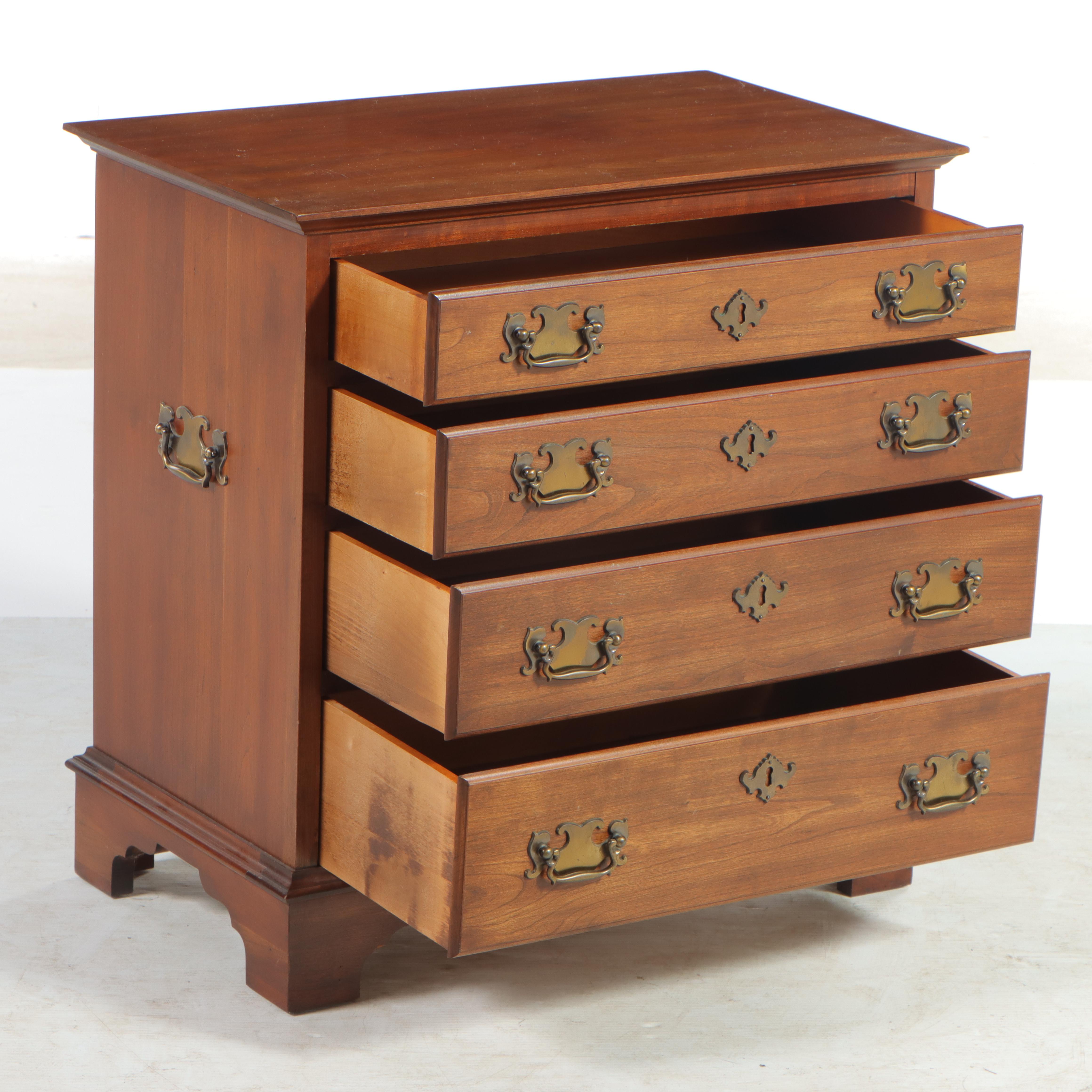 Small Pennsylvania House Federal Style Cherrywood Four-Drawer Chest