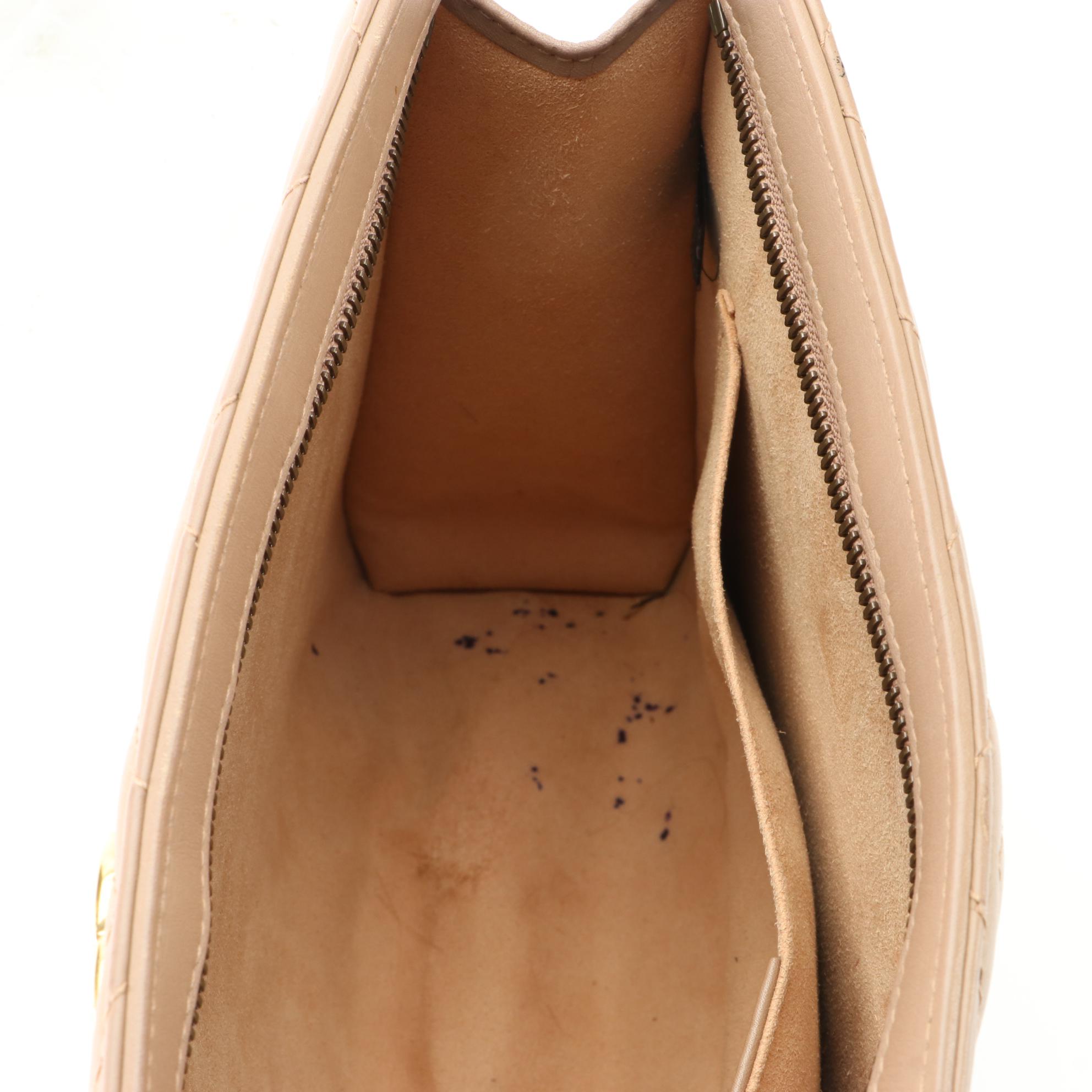 Gucci Marmont Oversized Zip Clutch in Matelassé Leather