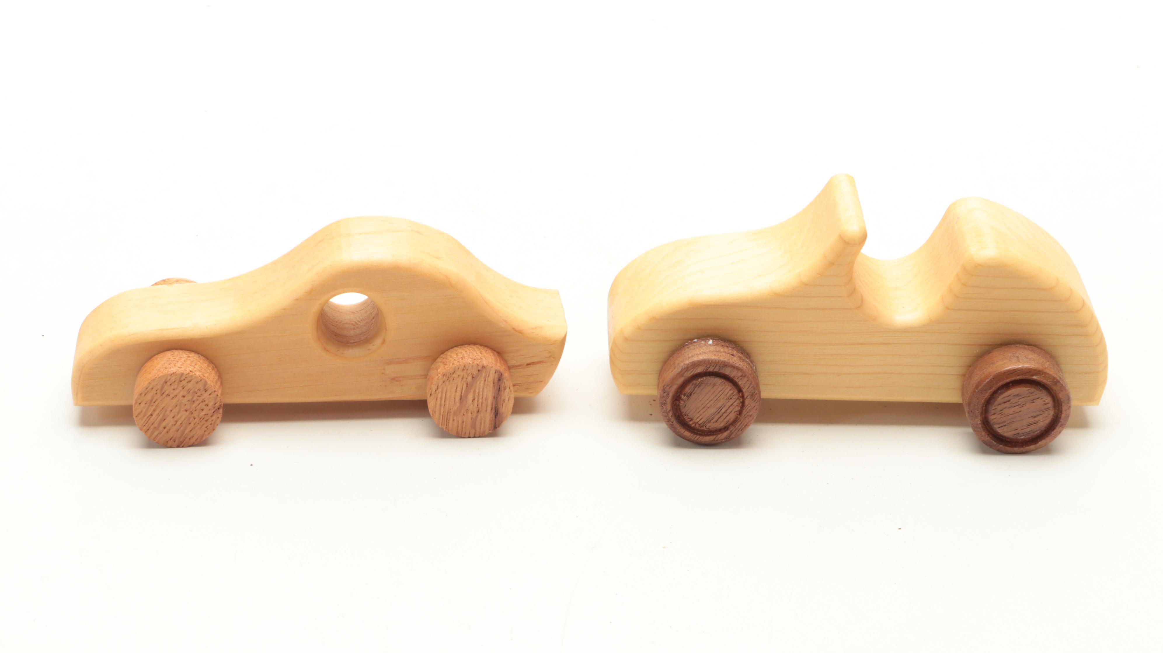 Ganz Wooden Golf Cart with Other Wooden Cars