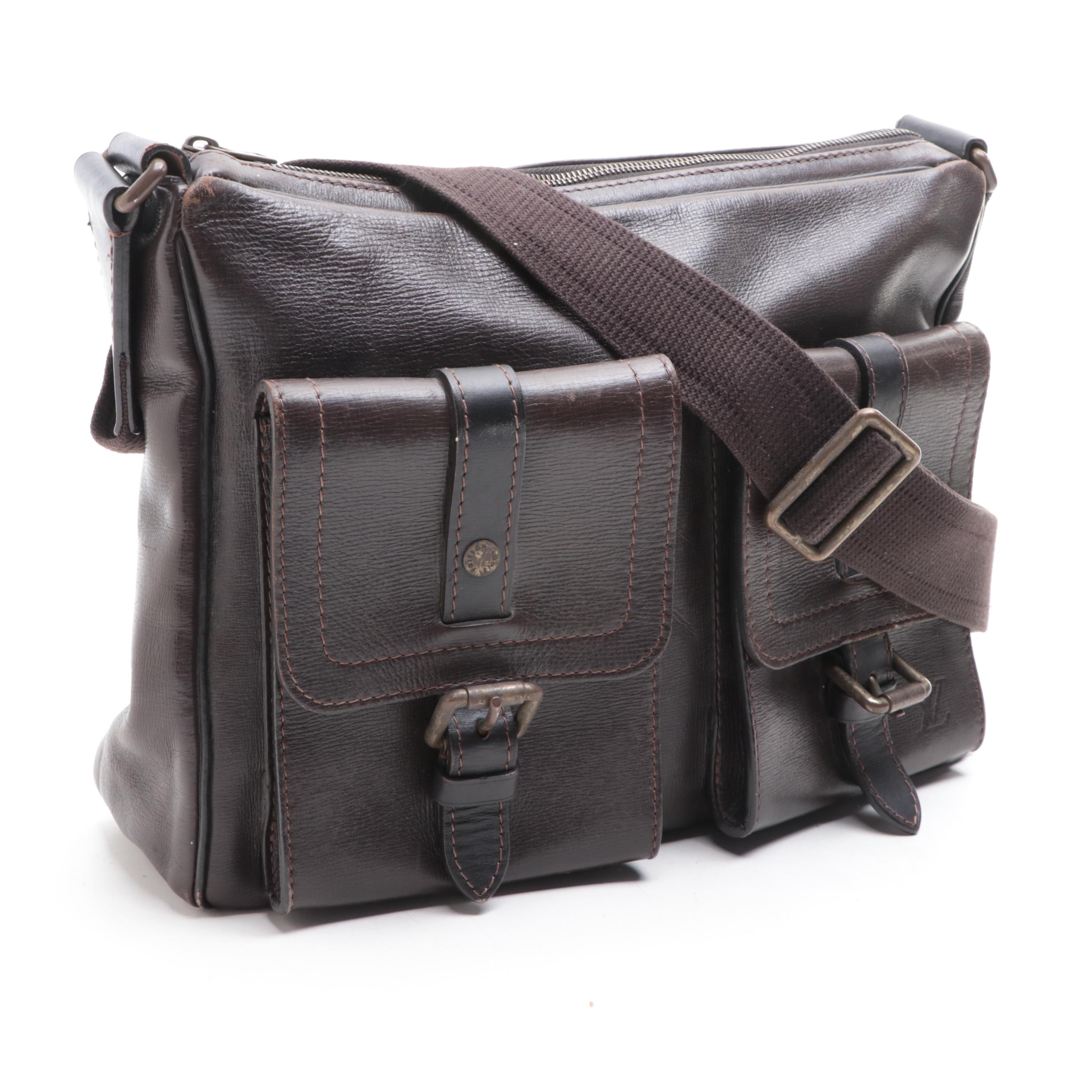 Louis Vuitton Utah Wichita Crossbody Bag in Brown Leather