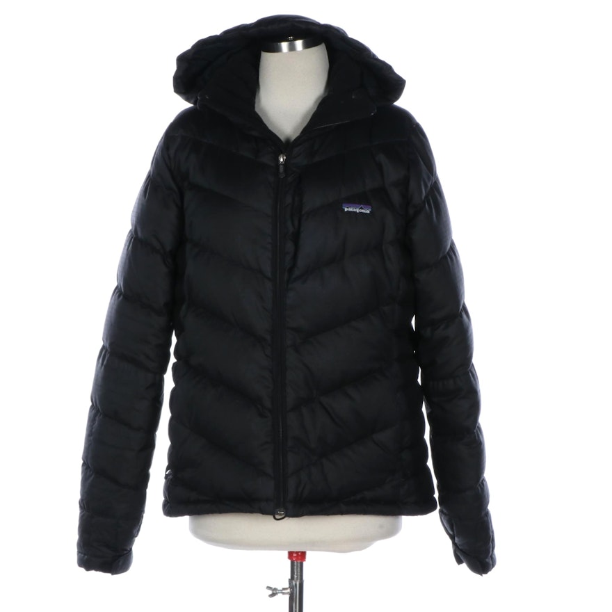 Patagonia Quilted Down Hooded Jacket