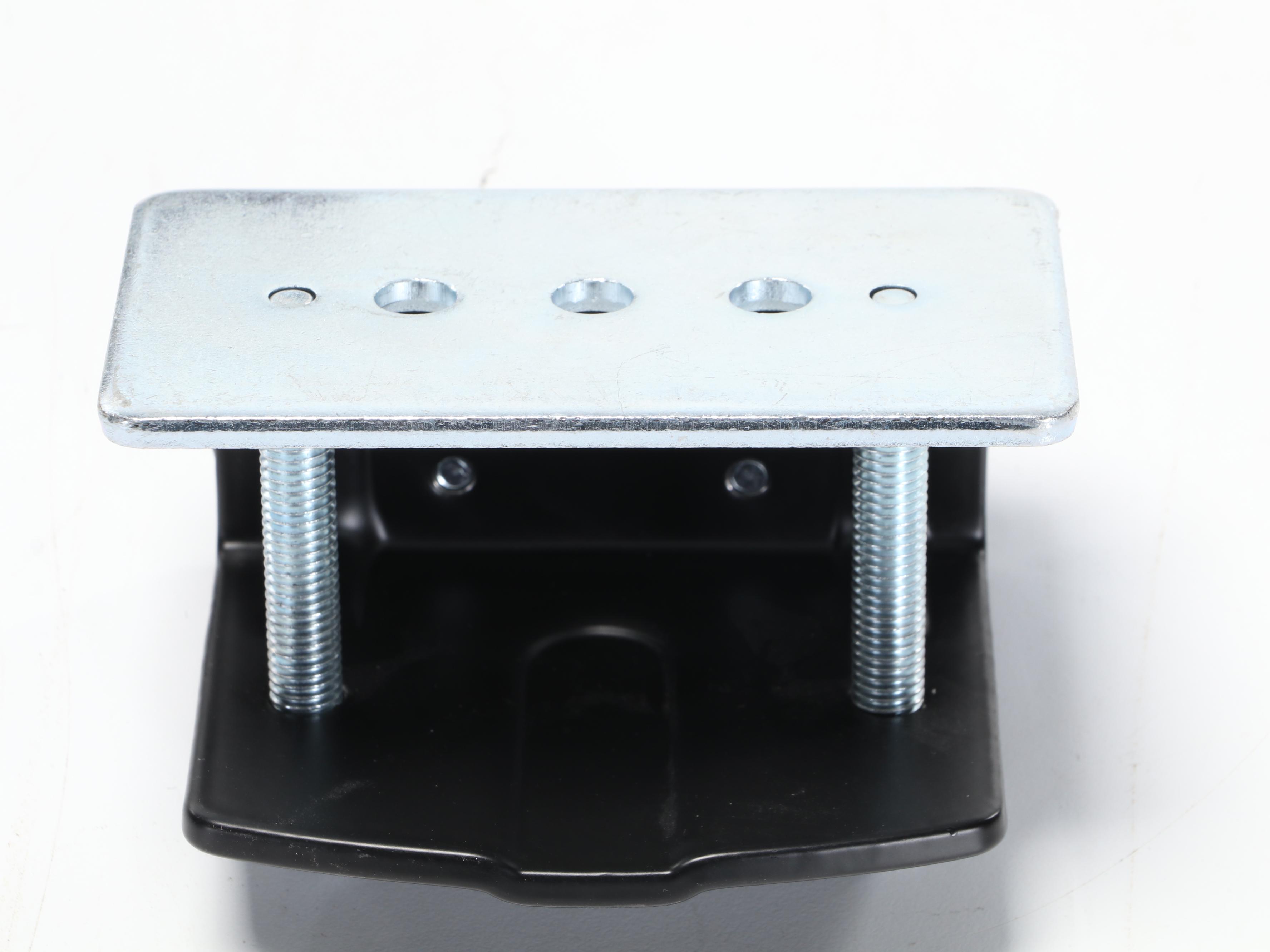 Samsung CF391 Curved Monitors with Vivo Dual-Monitor Mounting Stand