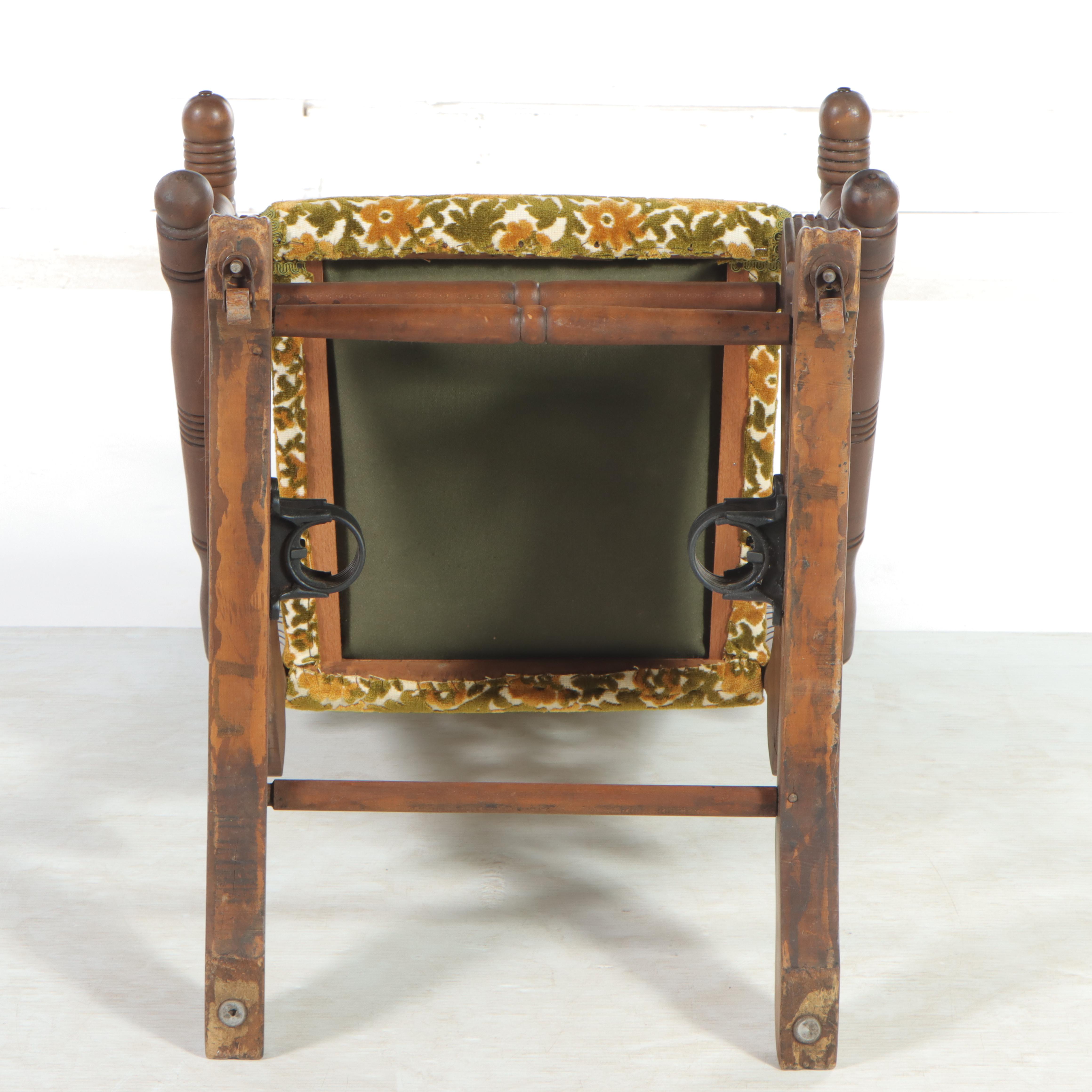 American Aesthetic Movement Maple Platform Rocker, Late 19th Century