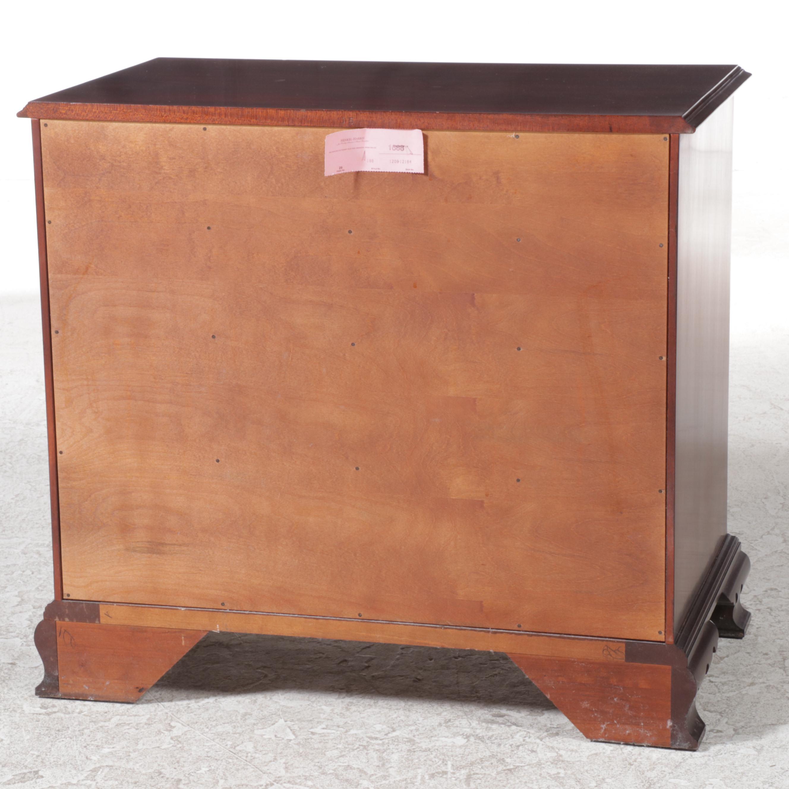 Henkel-Harris Chippendale Style Mahogany Four-Drawer Bedside Chest