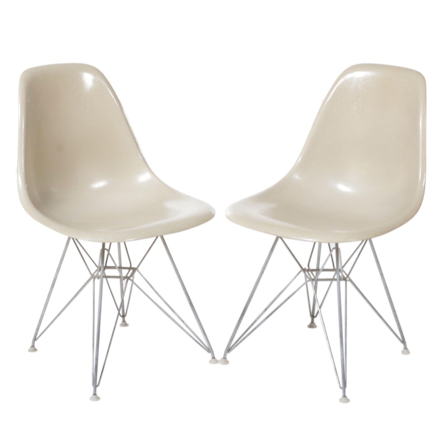 Charles Eames for Herman Miller Fiberglass Shell Chairs with Wire Bases, 1960s