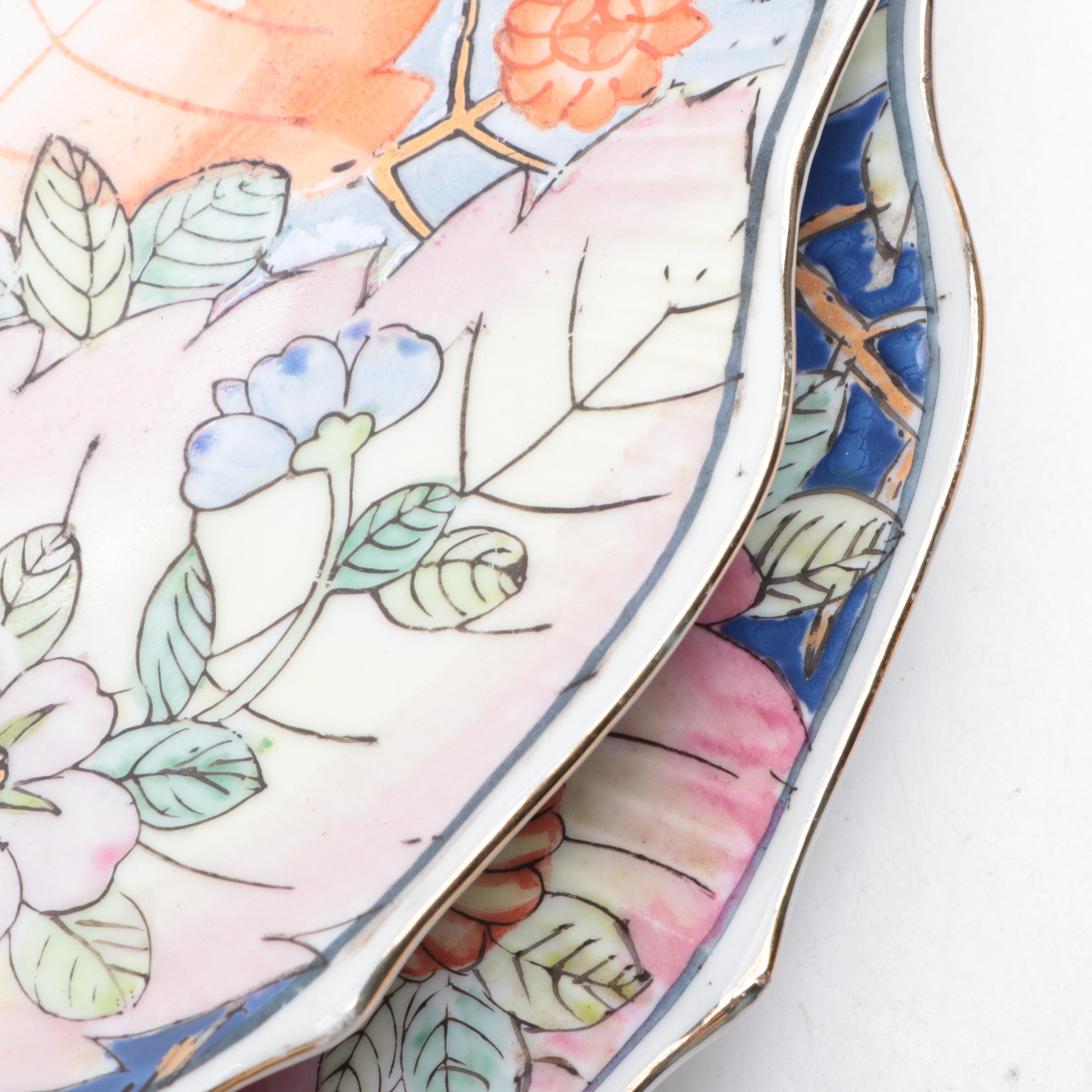 Chinese Export Style Tobacco Flower Porcelain Plates