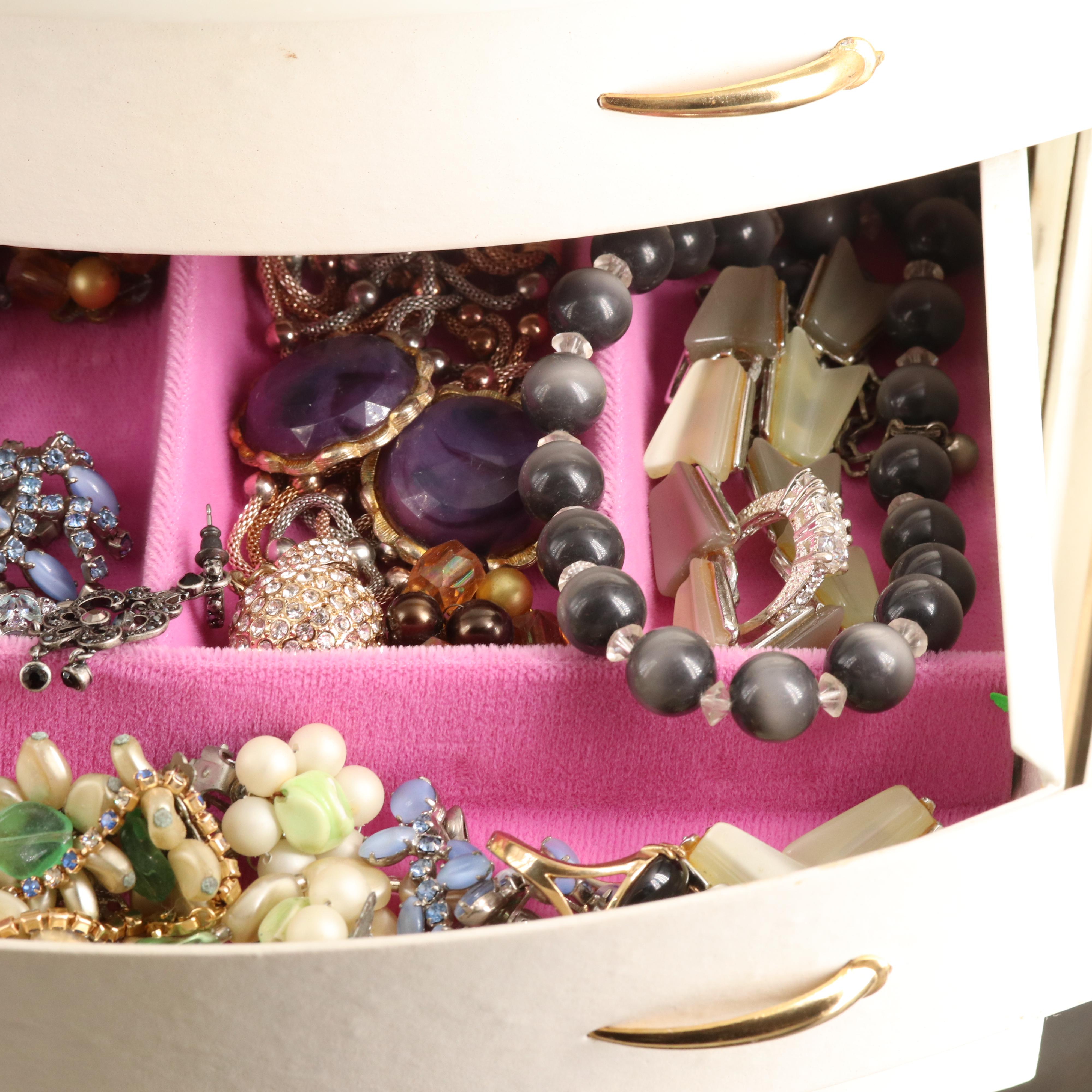 Uncommon Discoveries: Jewelry Collection