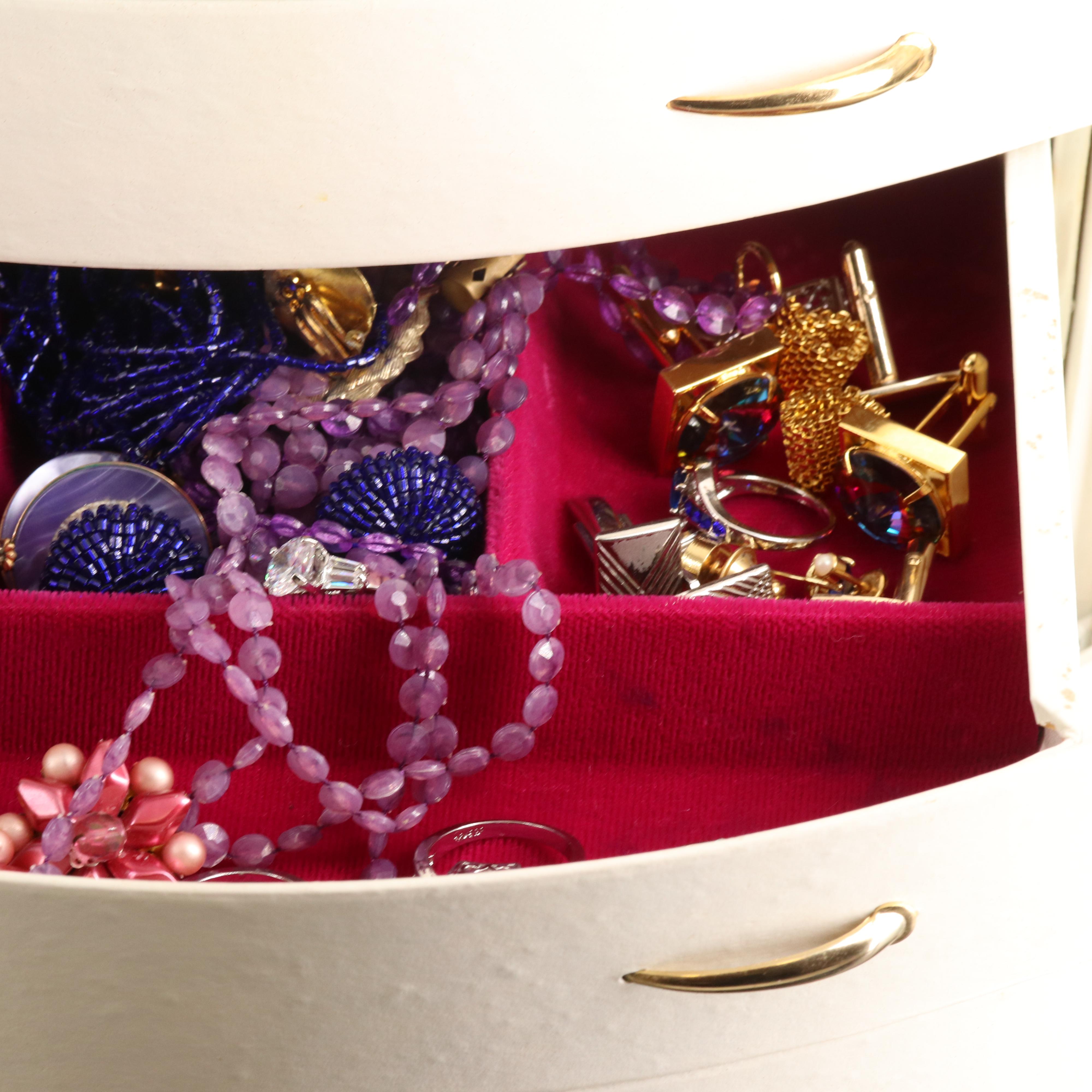 Uncommon Discoveries: Jewelry Collection