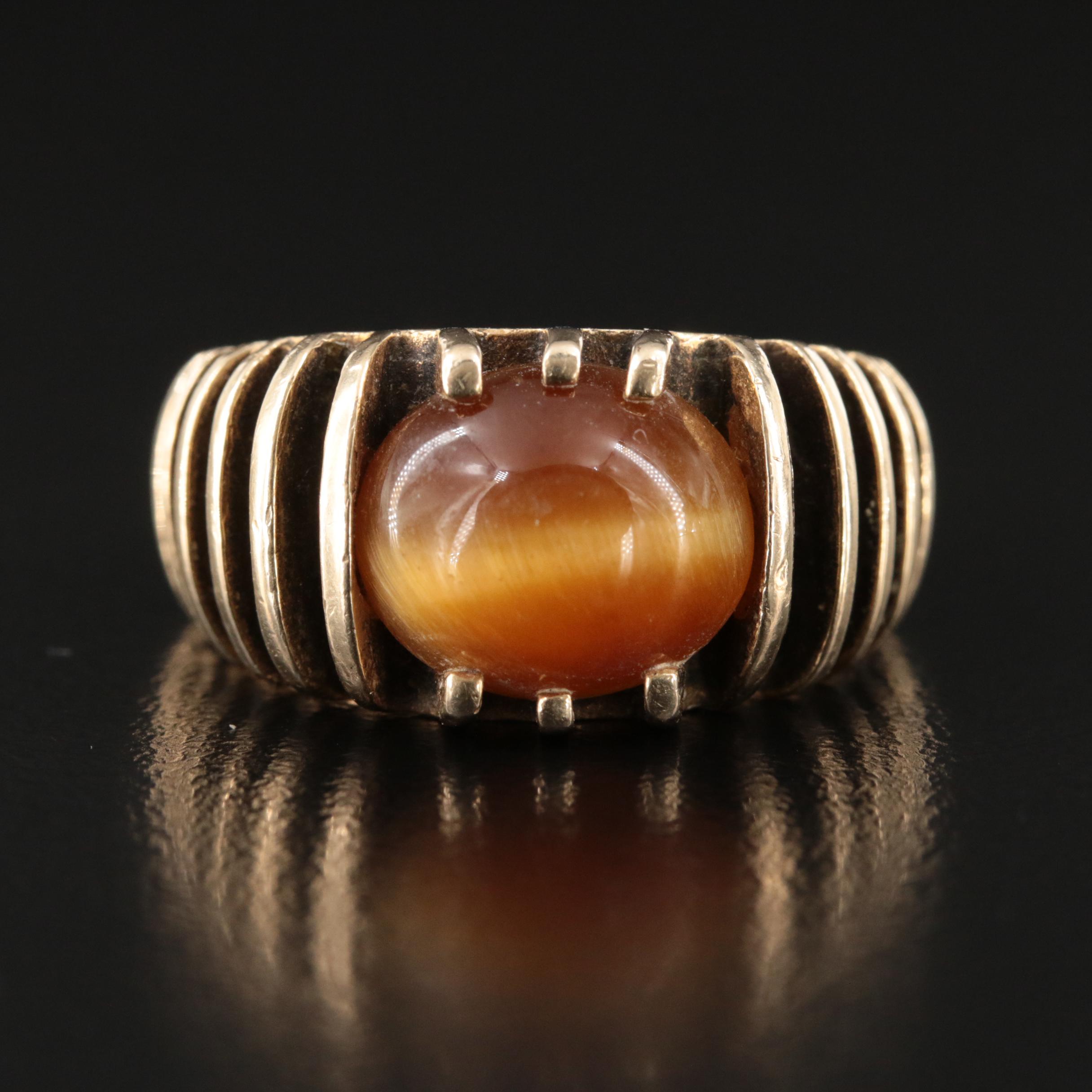 1970s 14K Cat's Eye Tiger Eye Fluted Ring