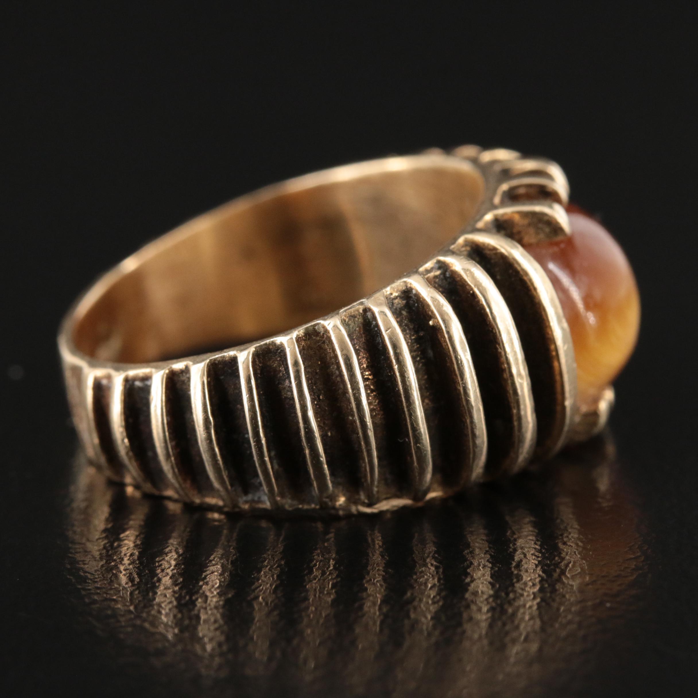 1970s 14K Cat's Eye Tiger Eye Fluted Ring