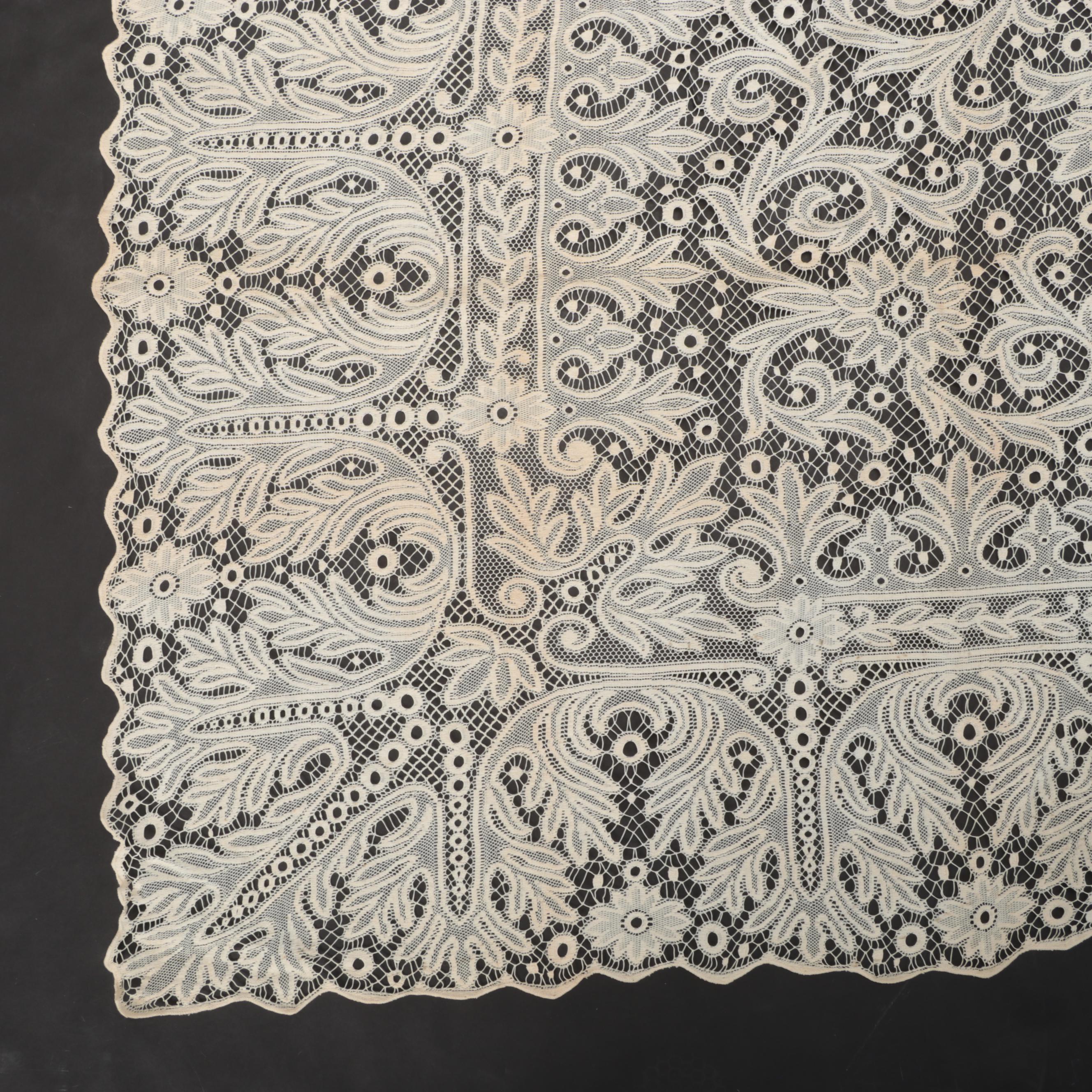 Black and Ecru Crochet and Filet Lace Table Linens, 20th Century