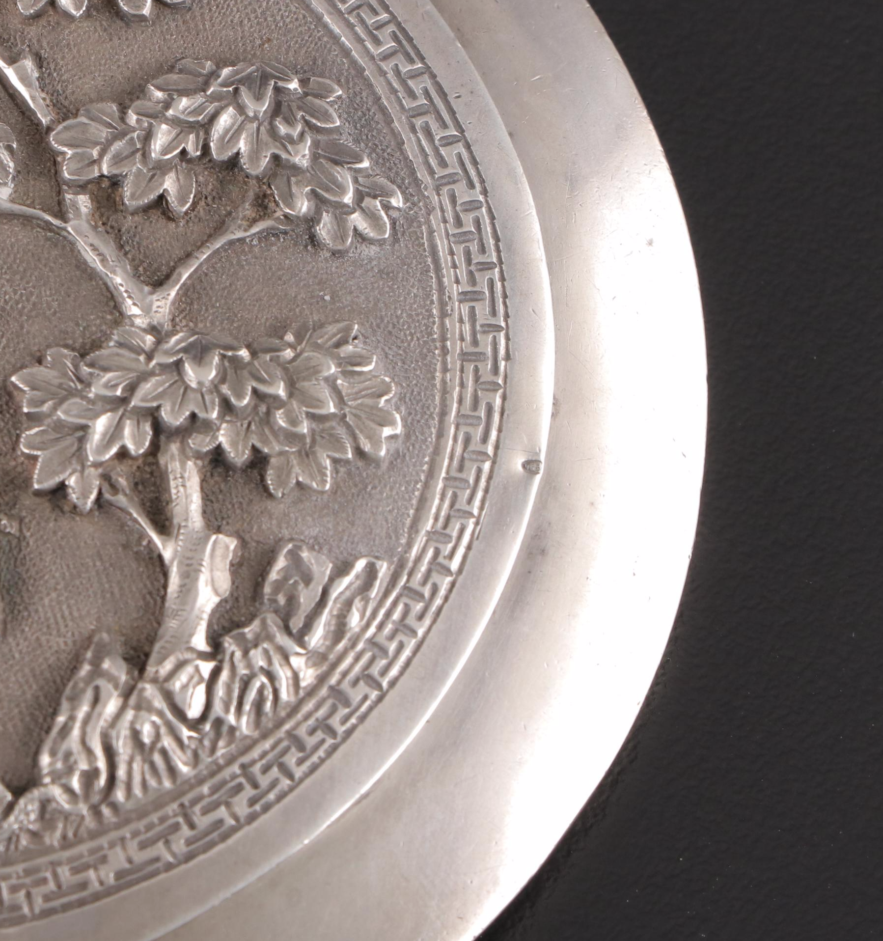 Chinese 950 Silver Landscape Relief Mirrored Compact