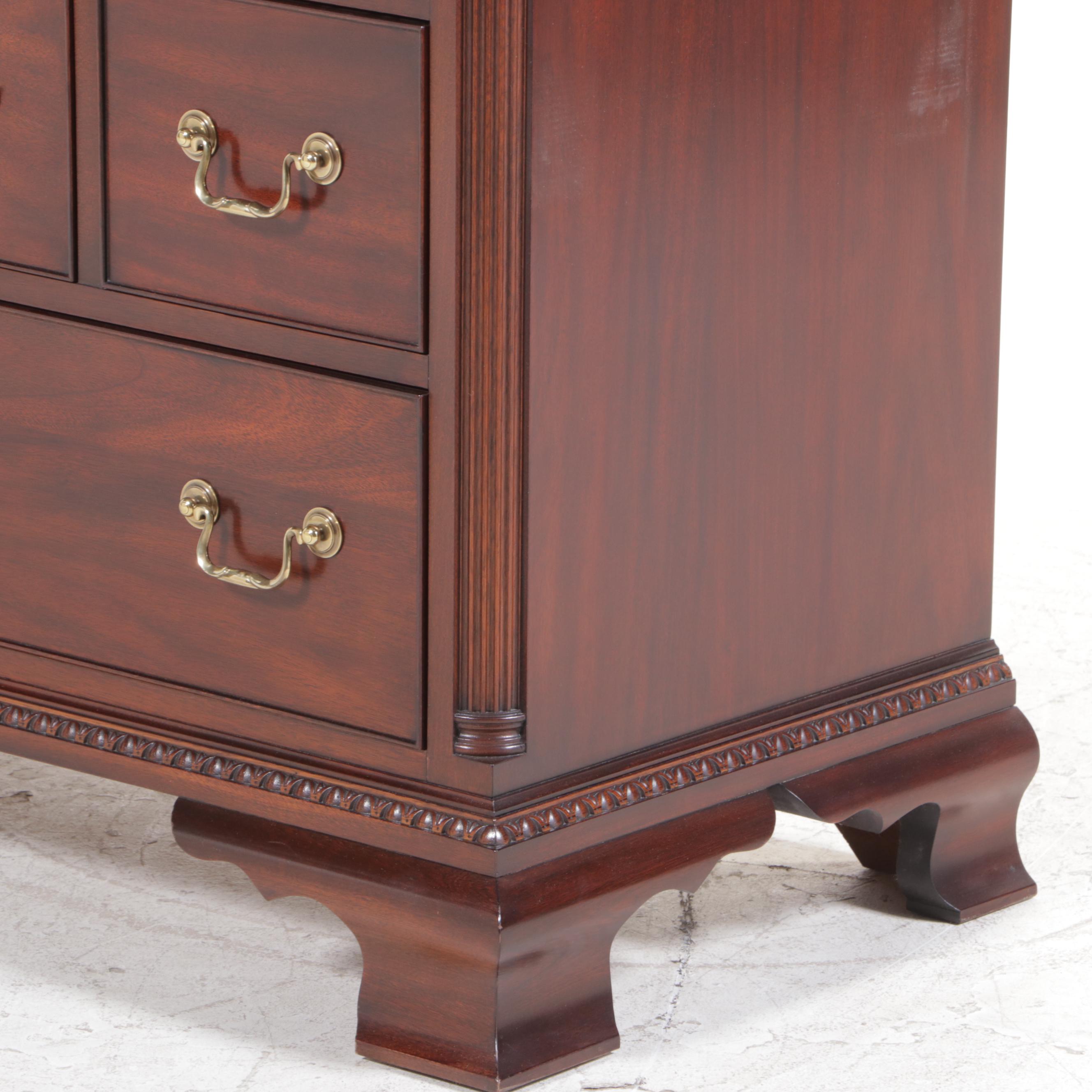 Henkel-Harris Chippendale Style Mahogany Twelve-Drawer Chest
