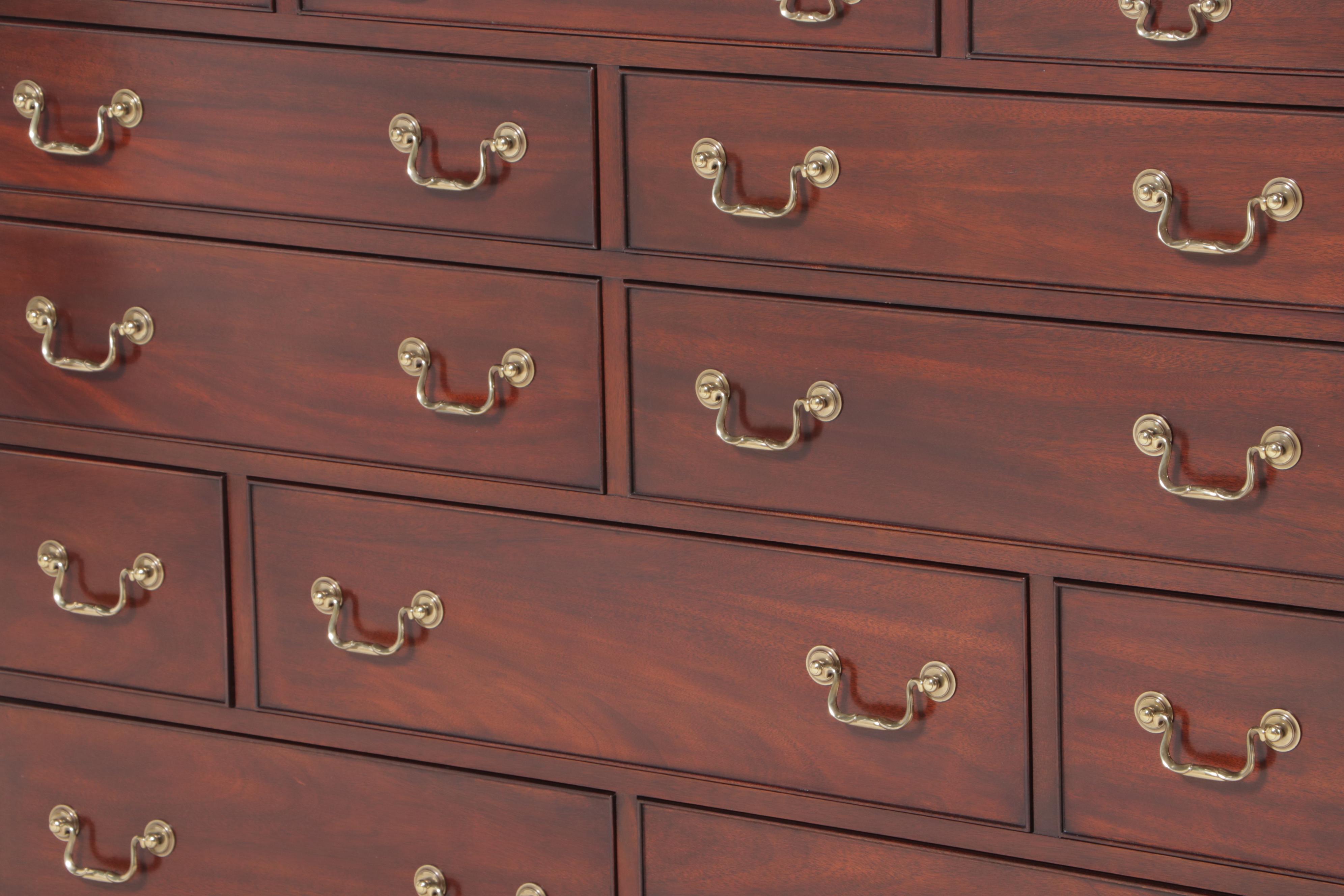 Henkel-Harris Chippendale Style Mahogany Twelve-Drawer Chest