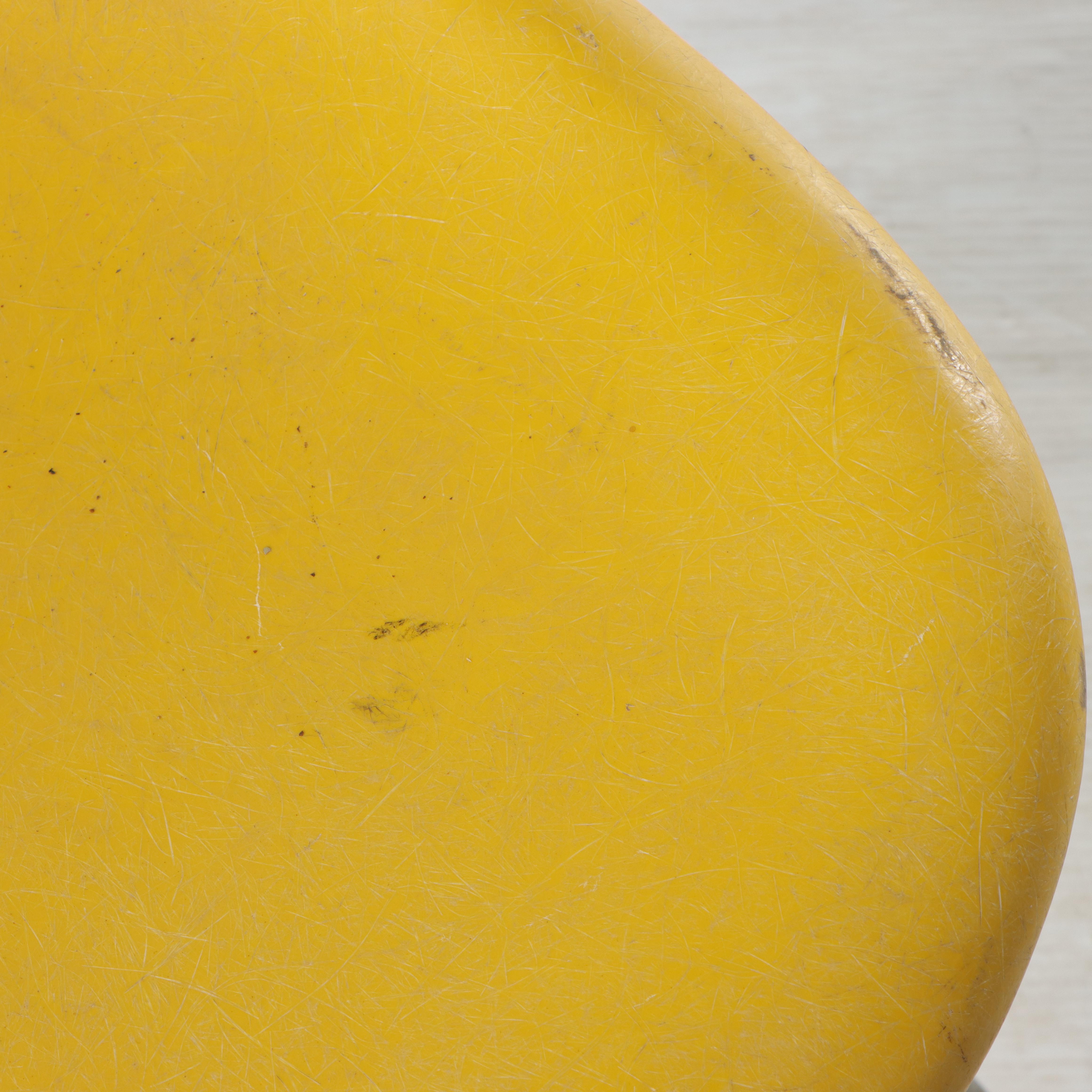 Three Herman Miller Fiberglass Shell Chairs, 1970s