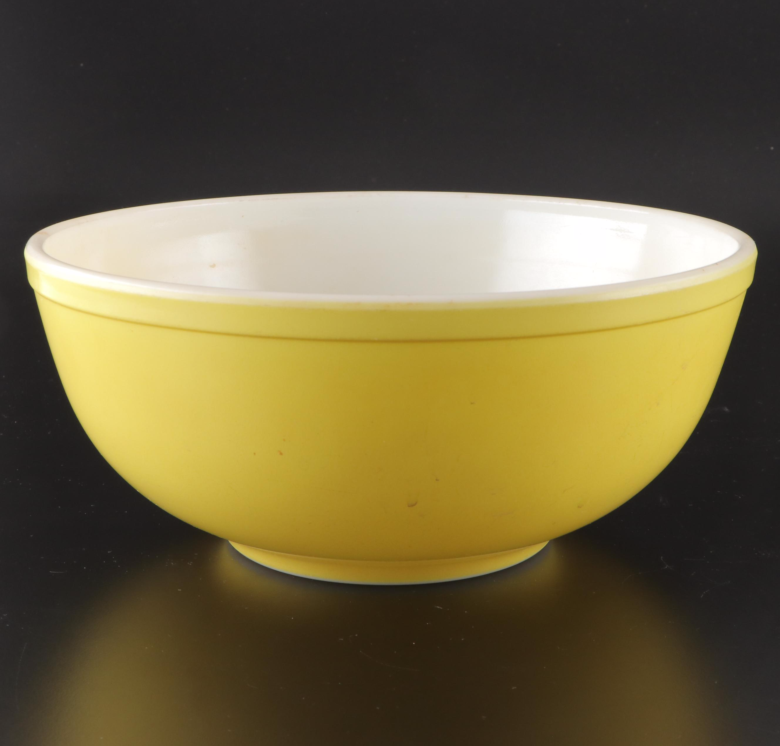 Pyrex "Primary Colors" Mixing Bowls and "Snowflake" Divided Casserole