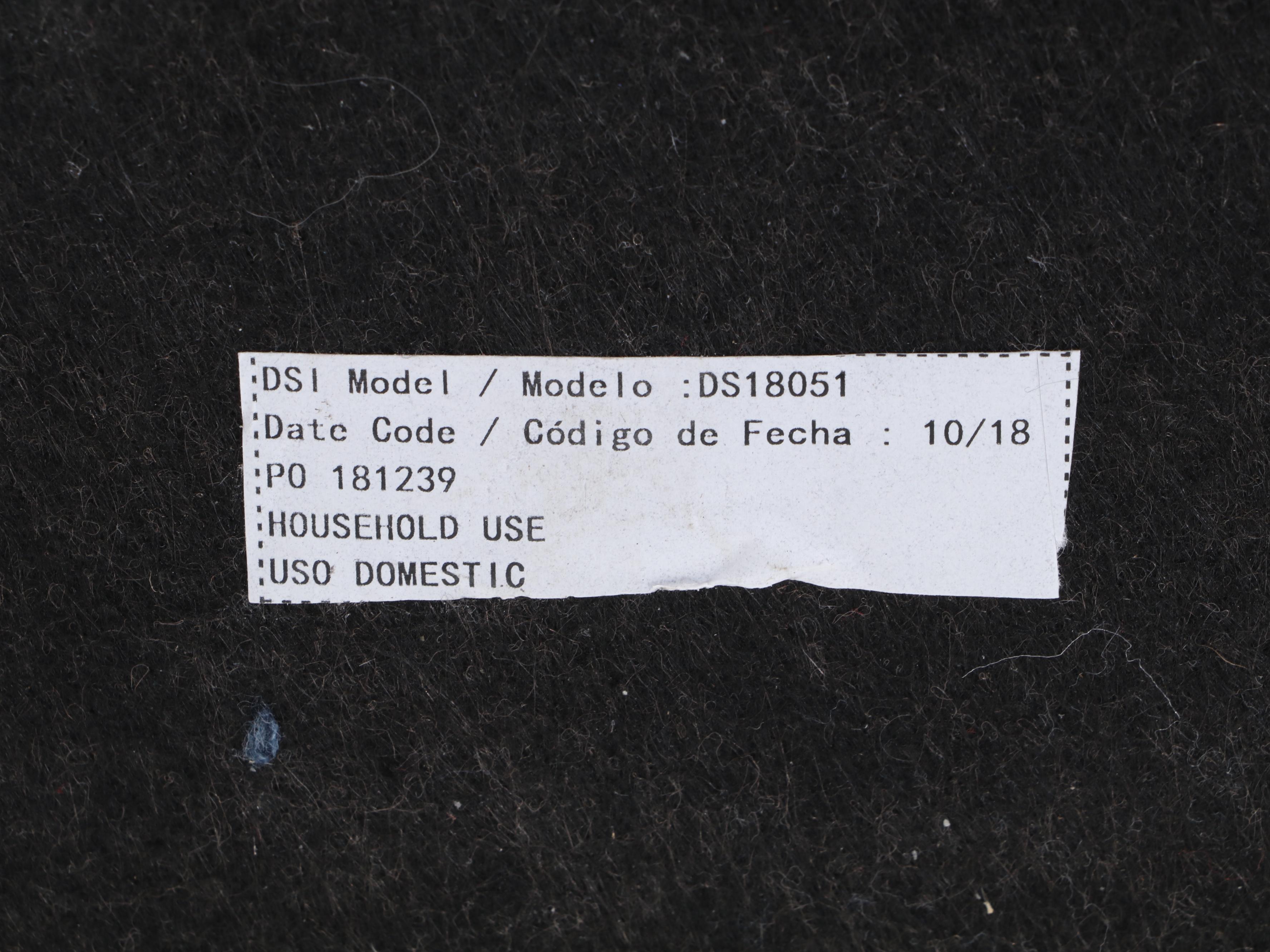 Modern Style Silver Finish Twisted Cage Metal Table Lamps, 2018