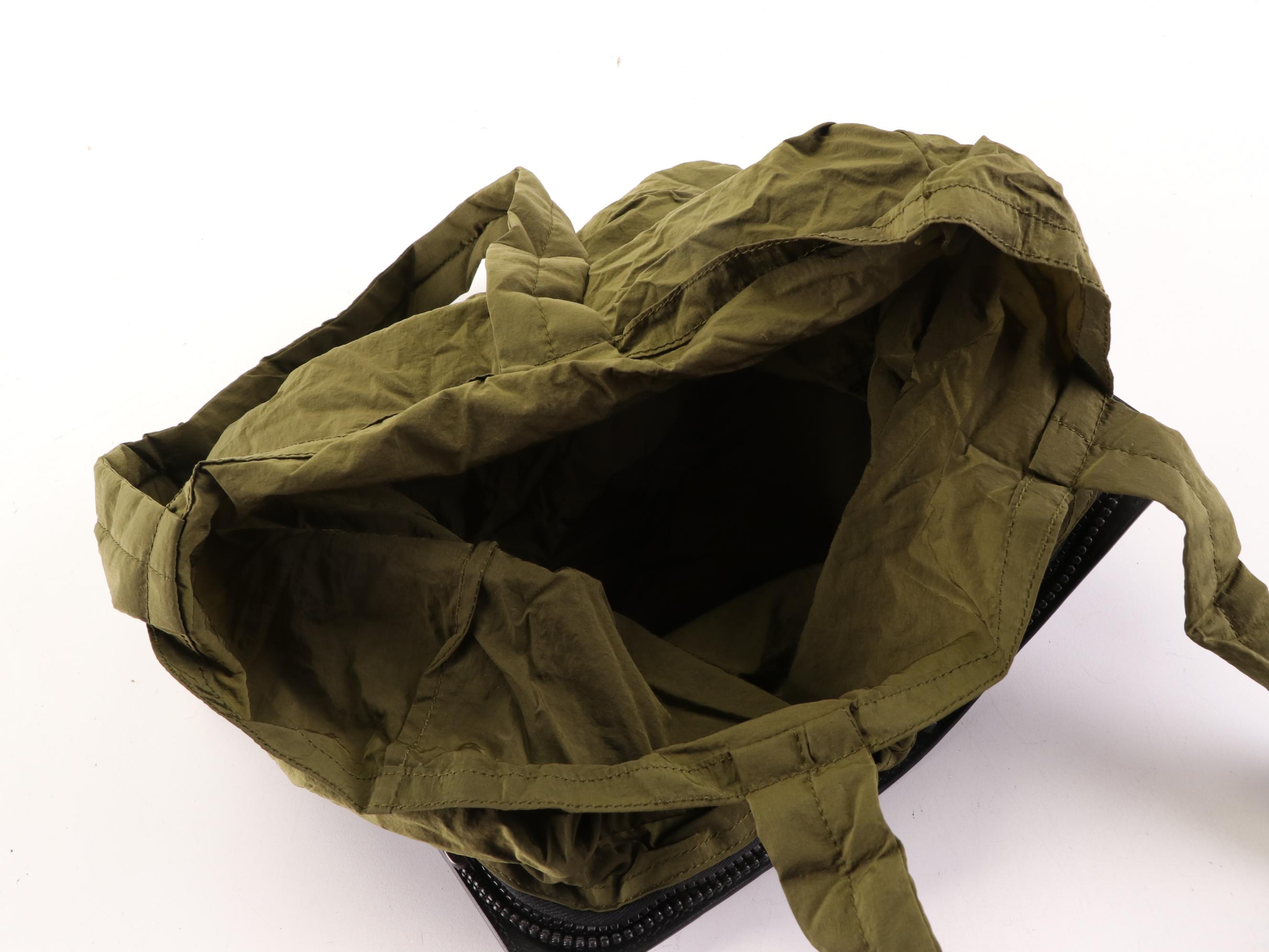 Bottega Veneta Folding Tote in Nylon and Intrecciato Leather