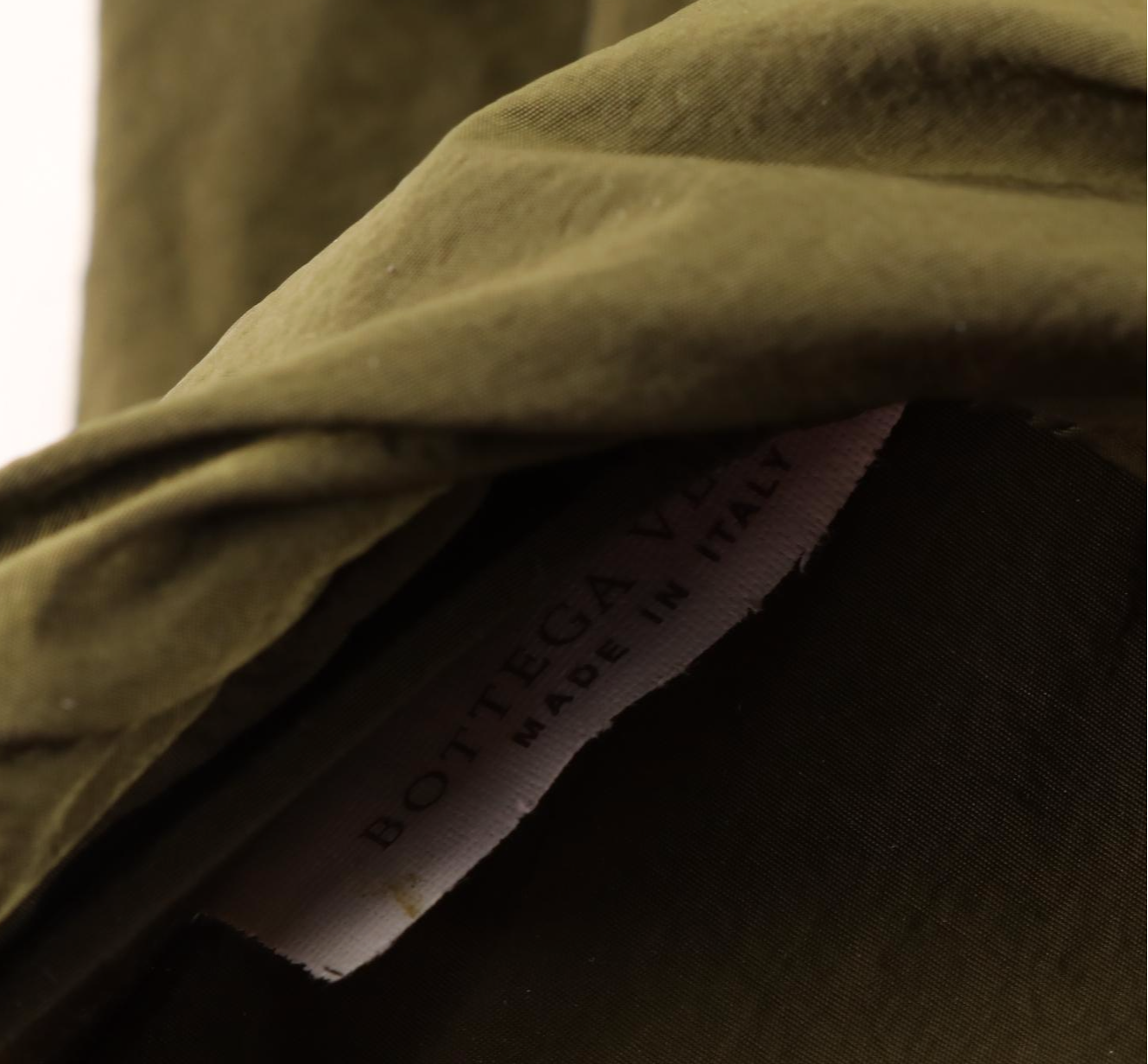 Bottega Veneta Folding Tote in Nylon and Intrecciato Leather