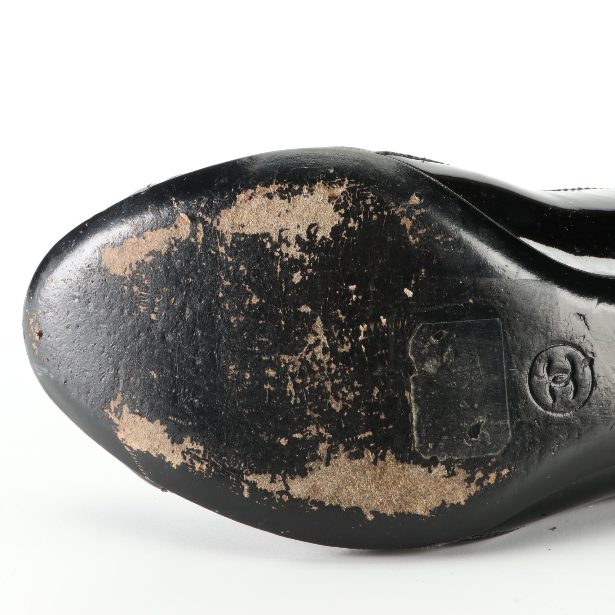 Chanel CC Cap Toe Ballet Flats in Leather and Patent Leather