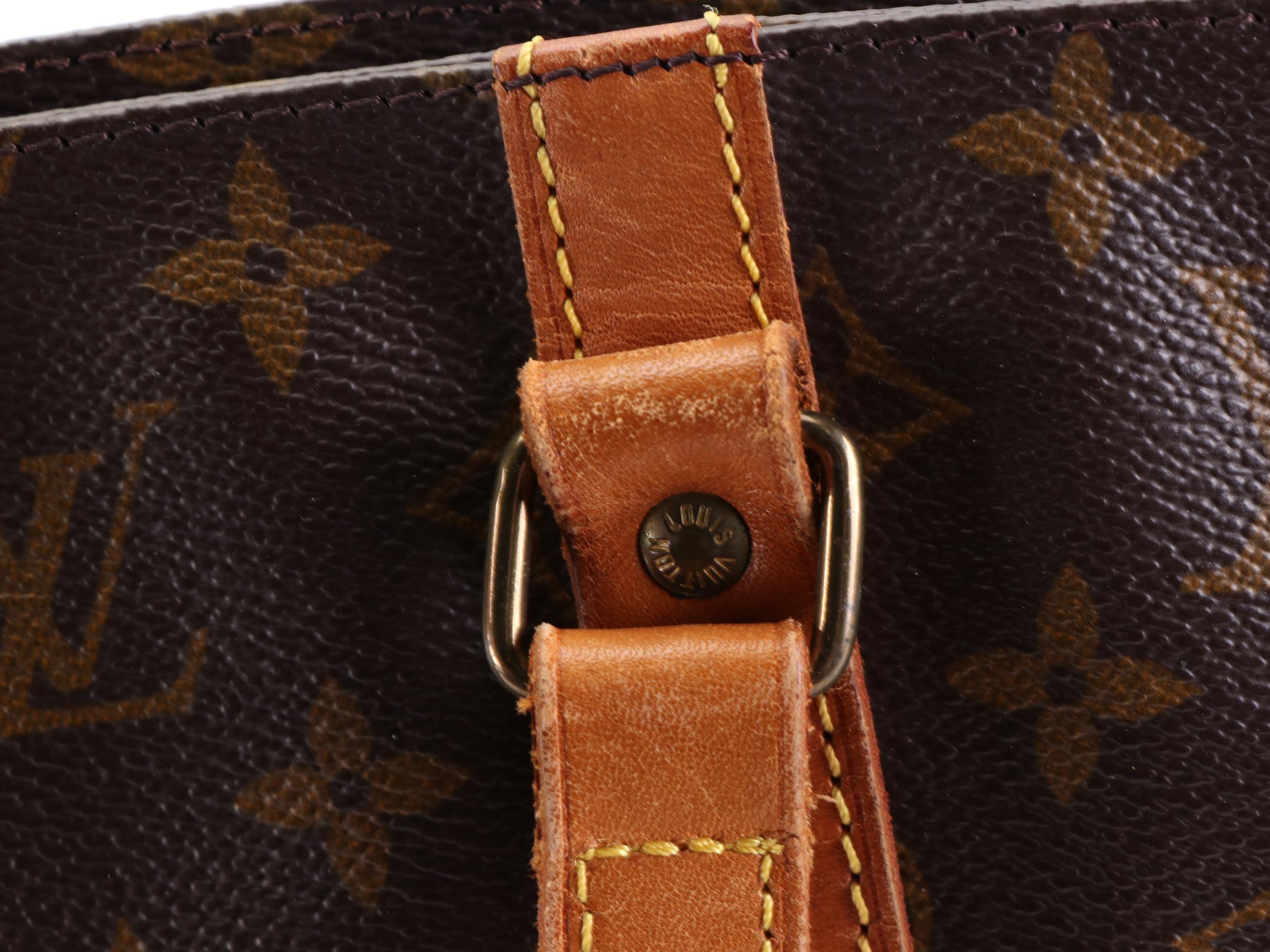 Louis Vuitton Sac Shopping Tote in Monogram Canvas and Vachetta Leather