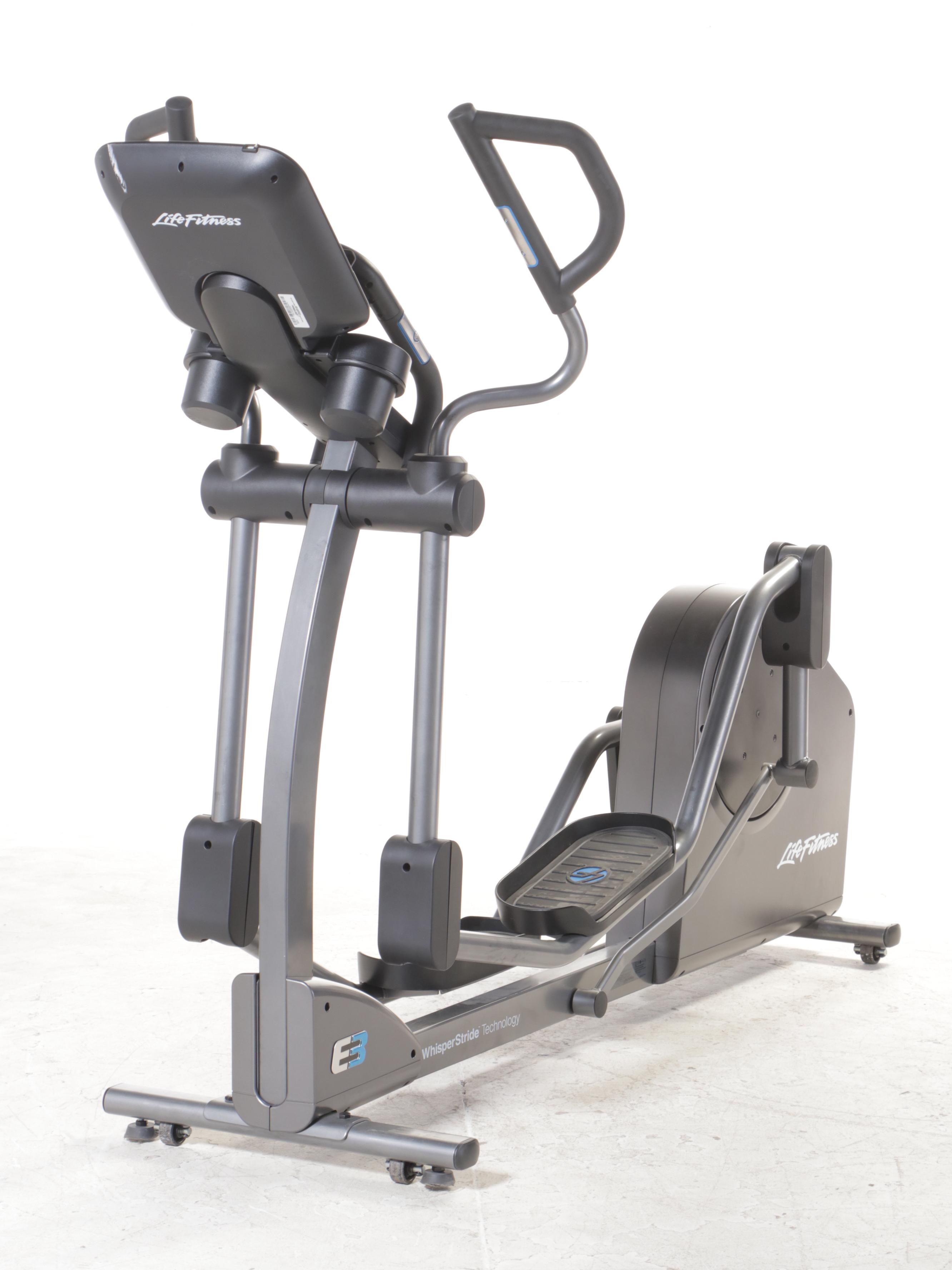 Life Fitness "E3" Elliptical Cross-Trainer